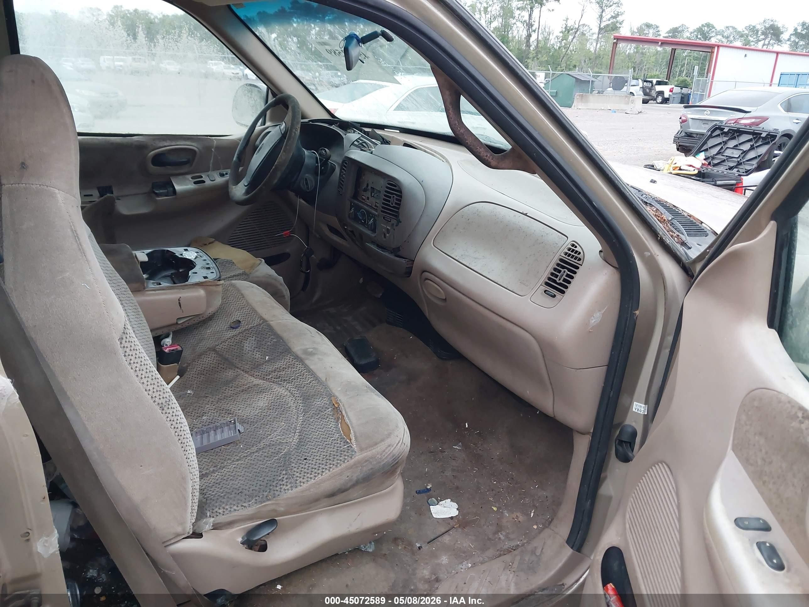 1999 Ford F-150 Lariat/work Series/xl/xlt Золотой vin: 1FTRX17W0XNC01848