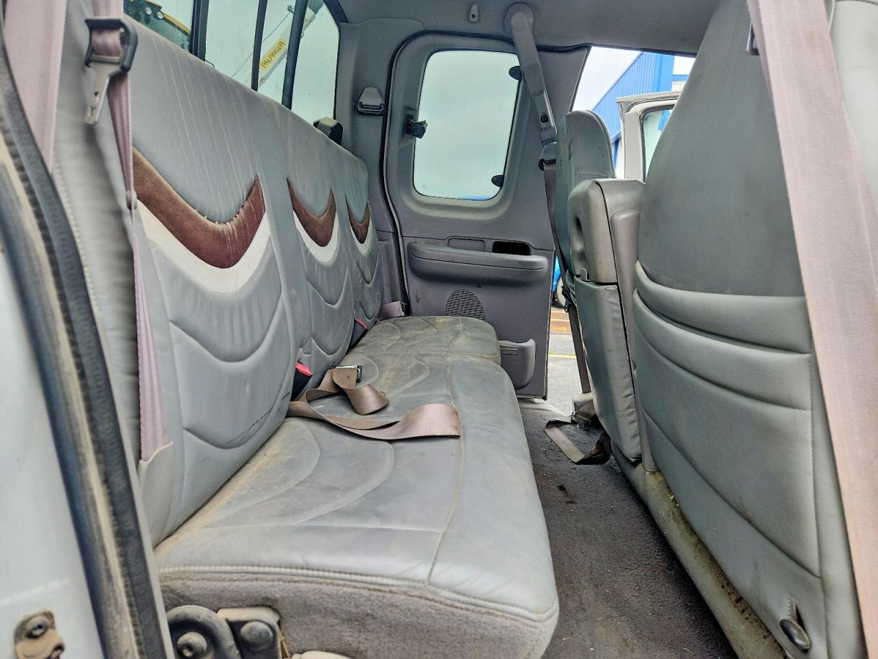 2000 Ford F150 Белый vin: 1FTRX17W1YNA54697