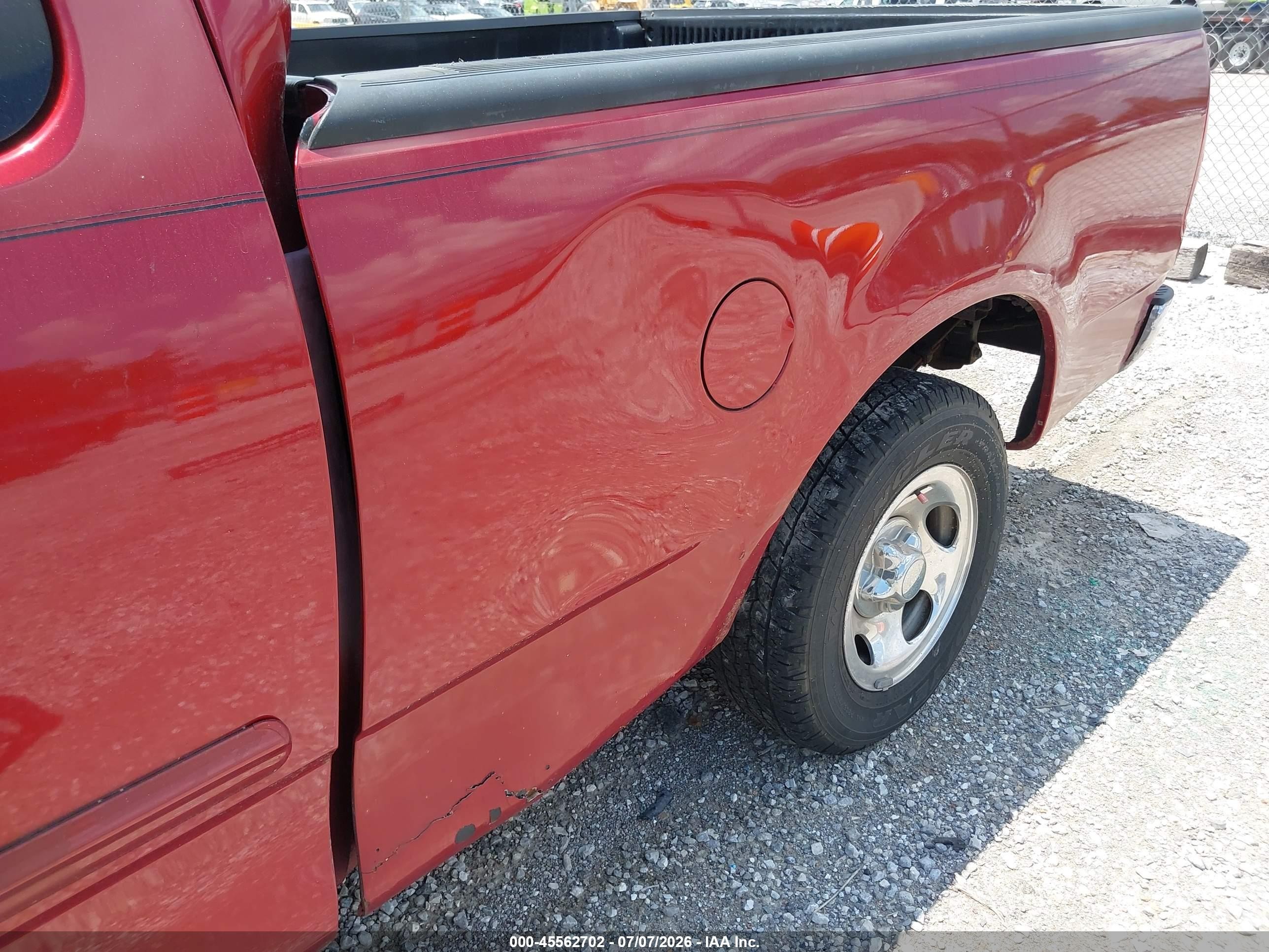 2002 Ford F-150 Lariat/xl/xlt Red vin: 1FTRX17W22NB25414