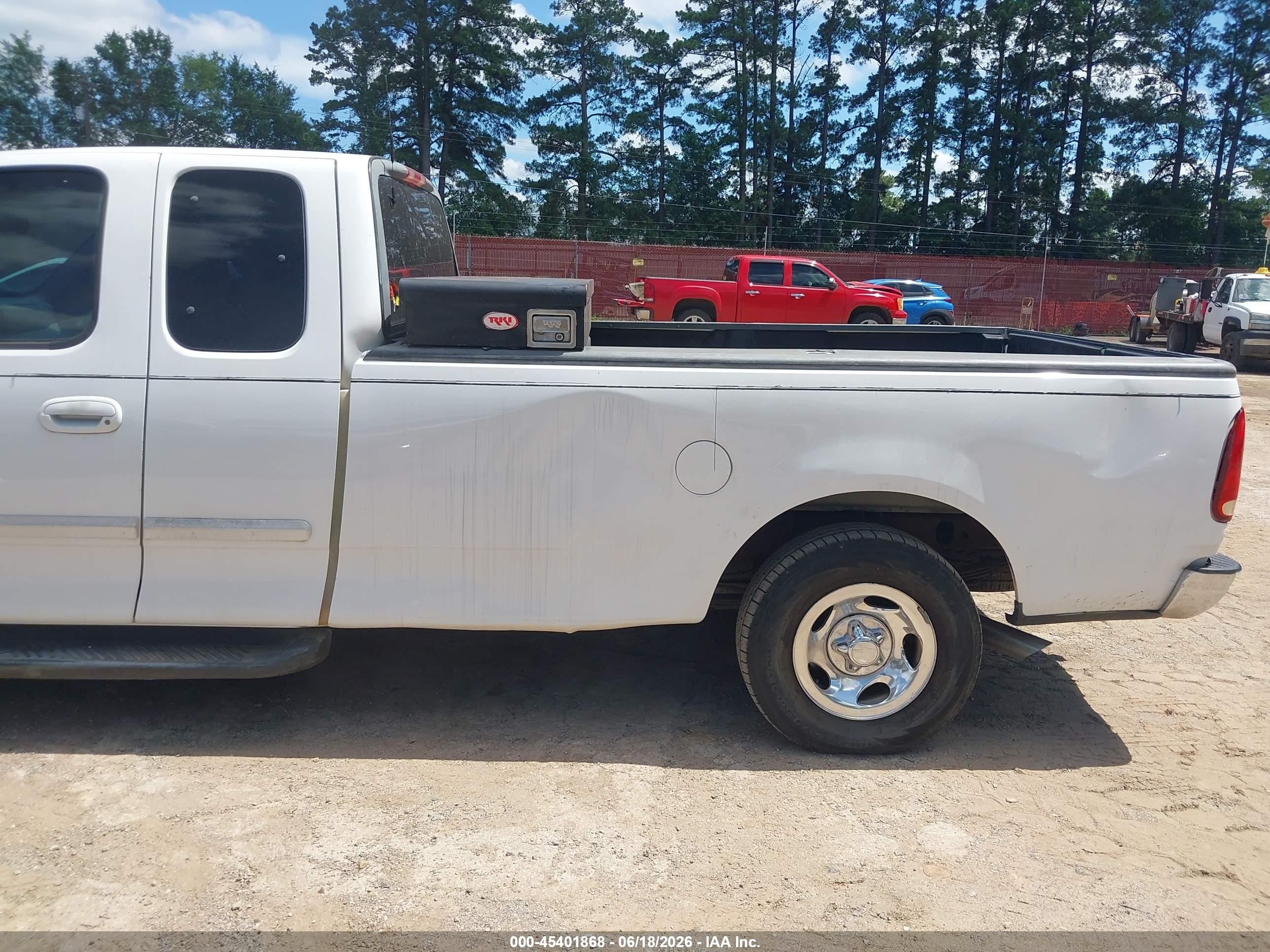 2003 Ford F-150 Lariat/xl/xlt White vin: 1FTRX17W23NA77771