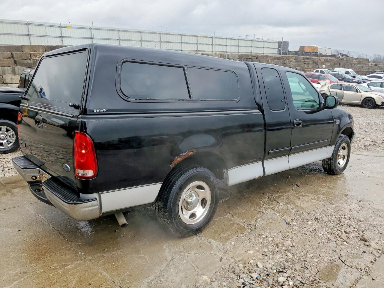 2003 Ford F150 Black vin: 1FTRX17W23NB24135