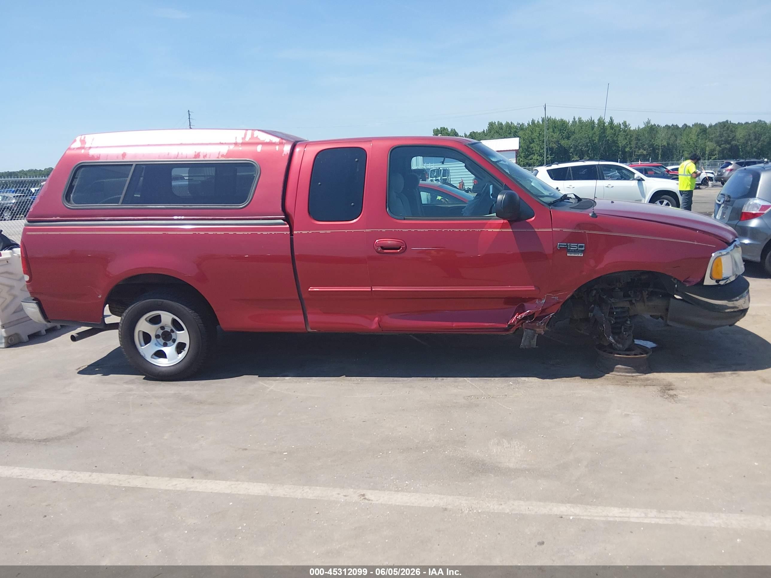 2003 Ford F-150 Lariat/xl/xlt Red vin: 1FTRX17W23NB85176