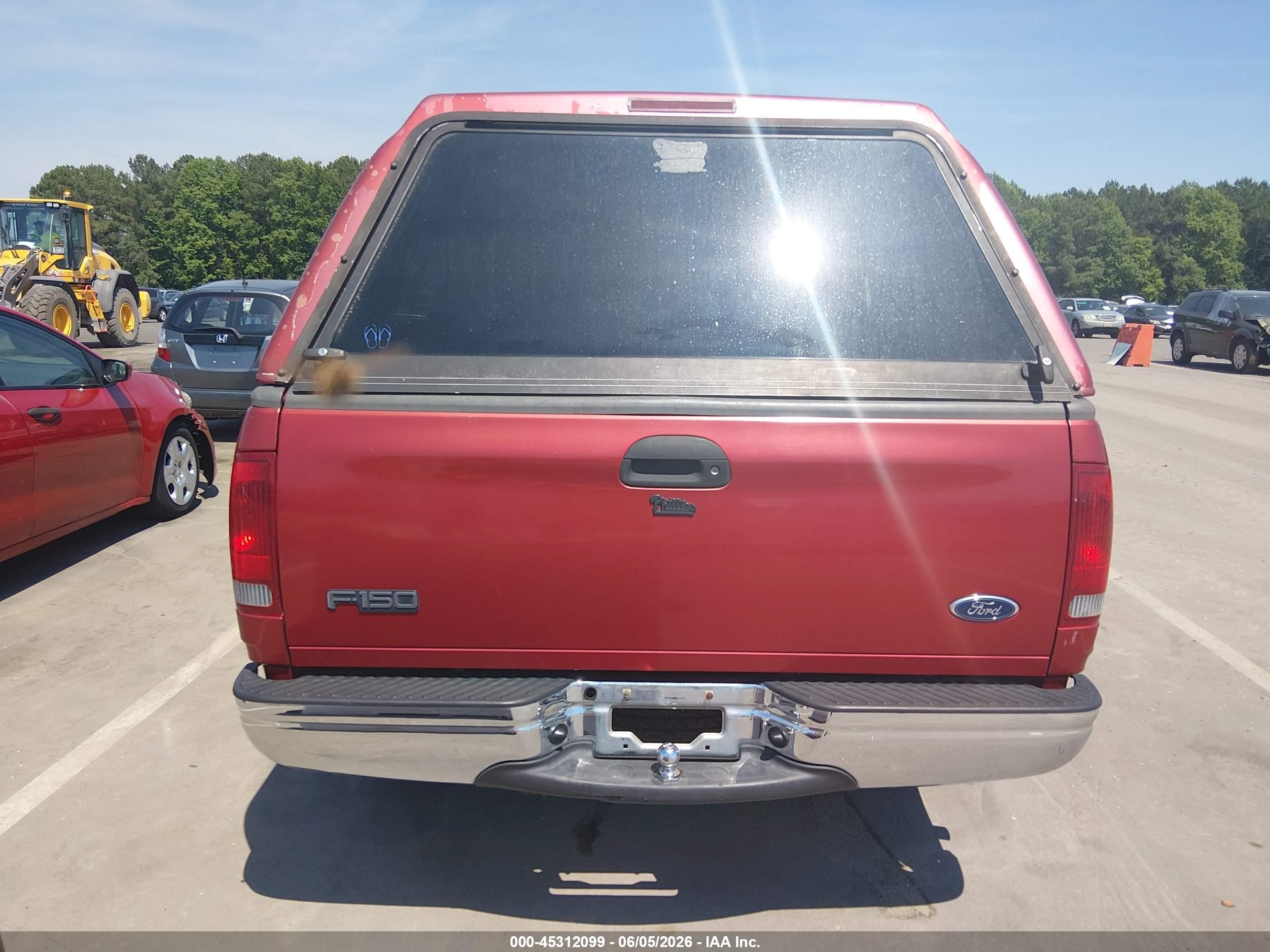 2003 Ford F-150 Lariat/xl/xlt Red vin: 1FTRX17W23NB85176