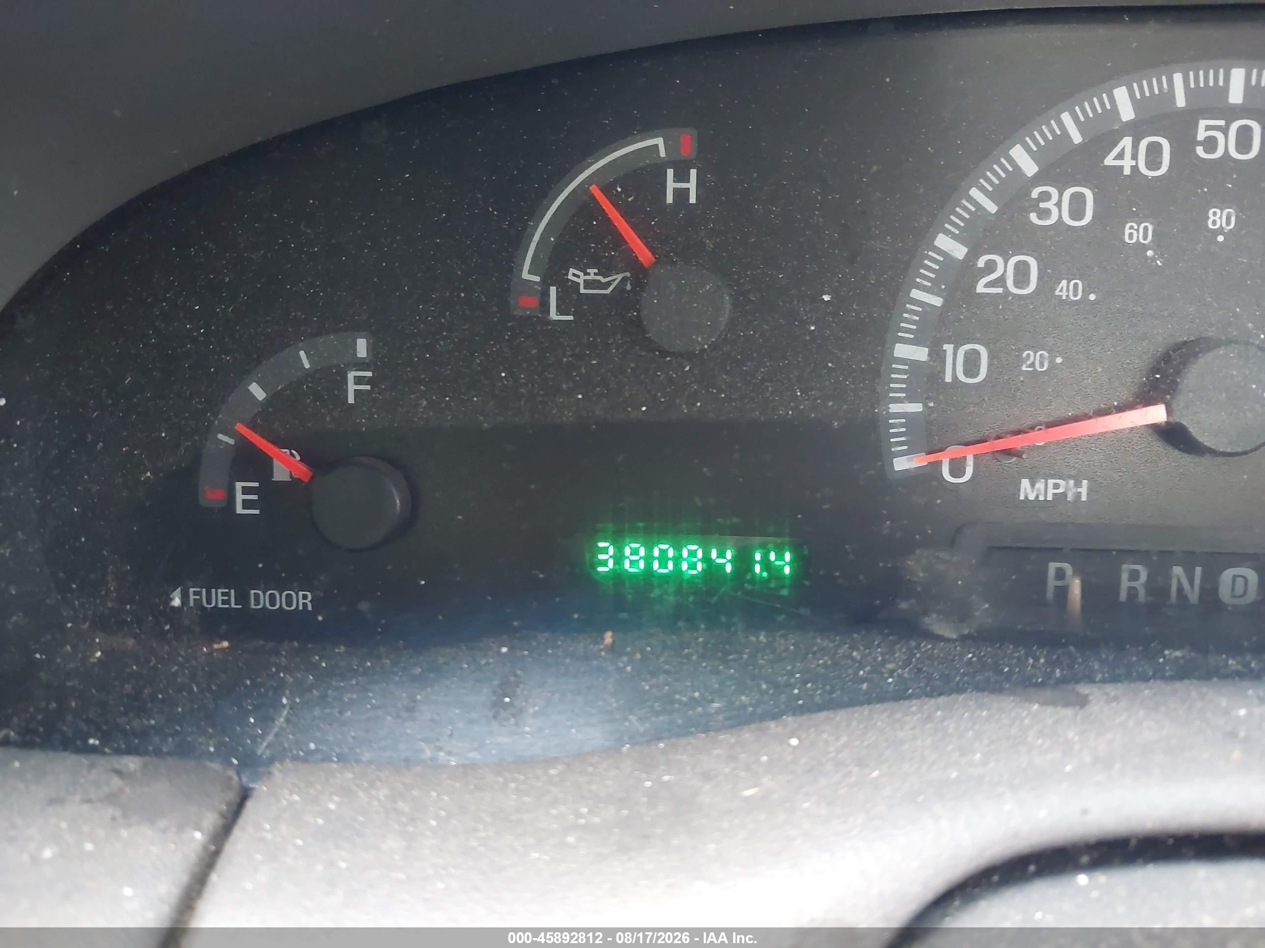 2000 Ford F-150 Lariat/work Series/xl/xlt White vin: 1FTRX17W2YNB09867