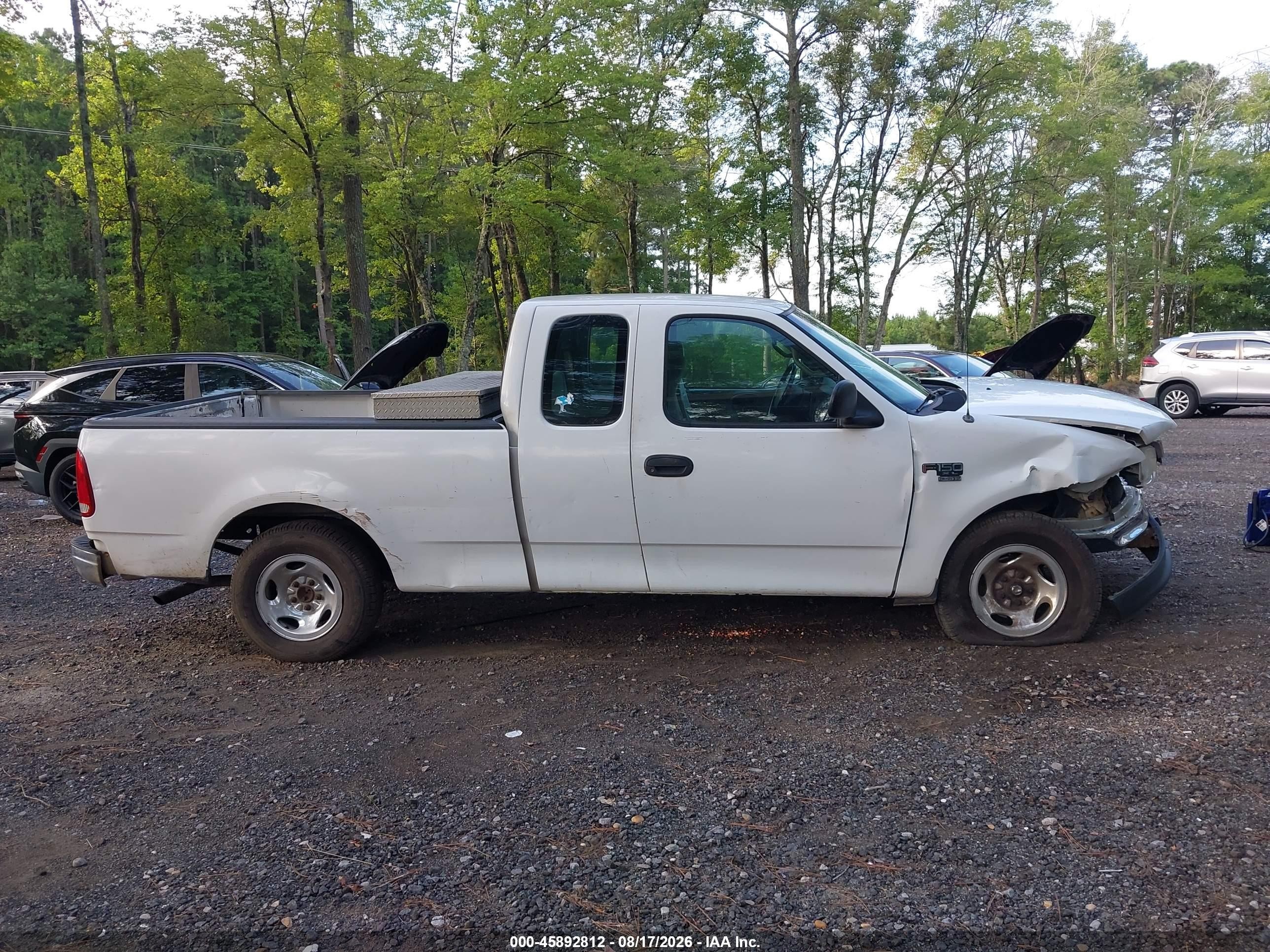 2000 Ford F-150 Lariat/work Series/xl/xlt White vin: 1FTRX17W2YNB09867