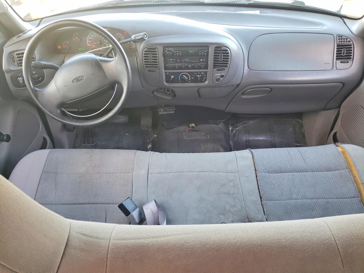 2002 Ford F-150 White vin: 1FTRX17W32NA44812