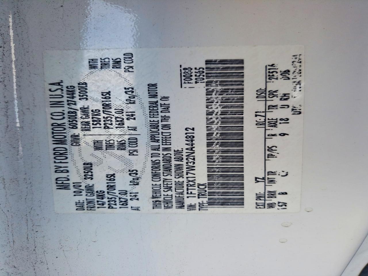 2002 Ford F-150 White vin: 1FTRX17W32NA44812