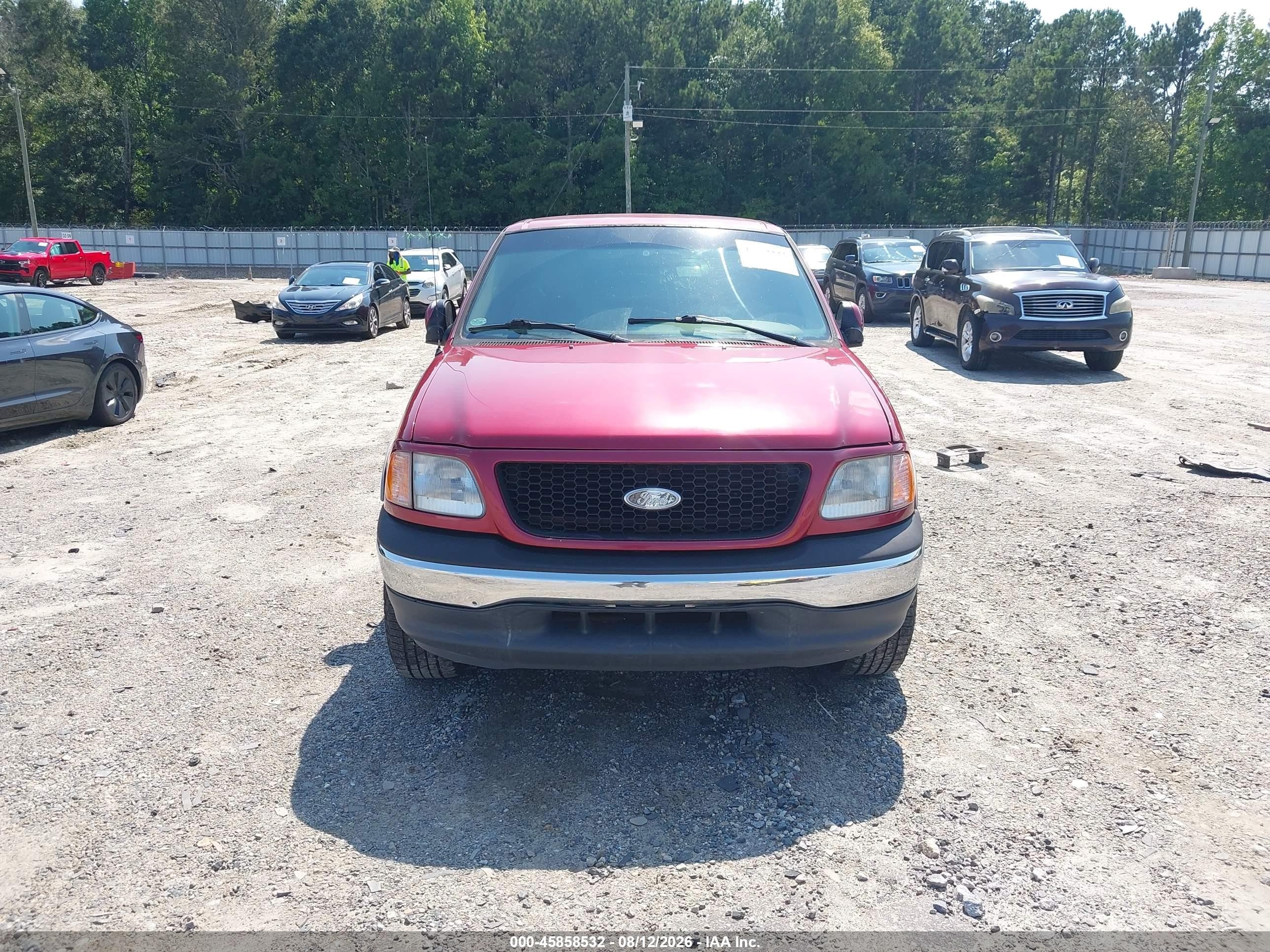 2000 Ford F-150 Lariat/work Series/xl/xlt Red vin: 1FTRX17W3YNB74470