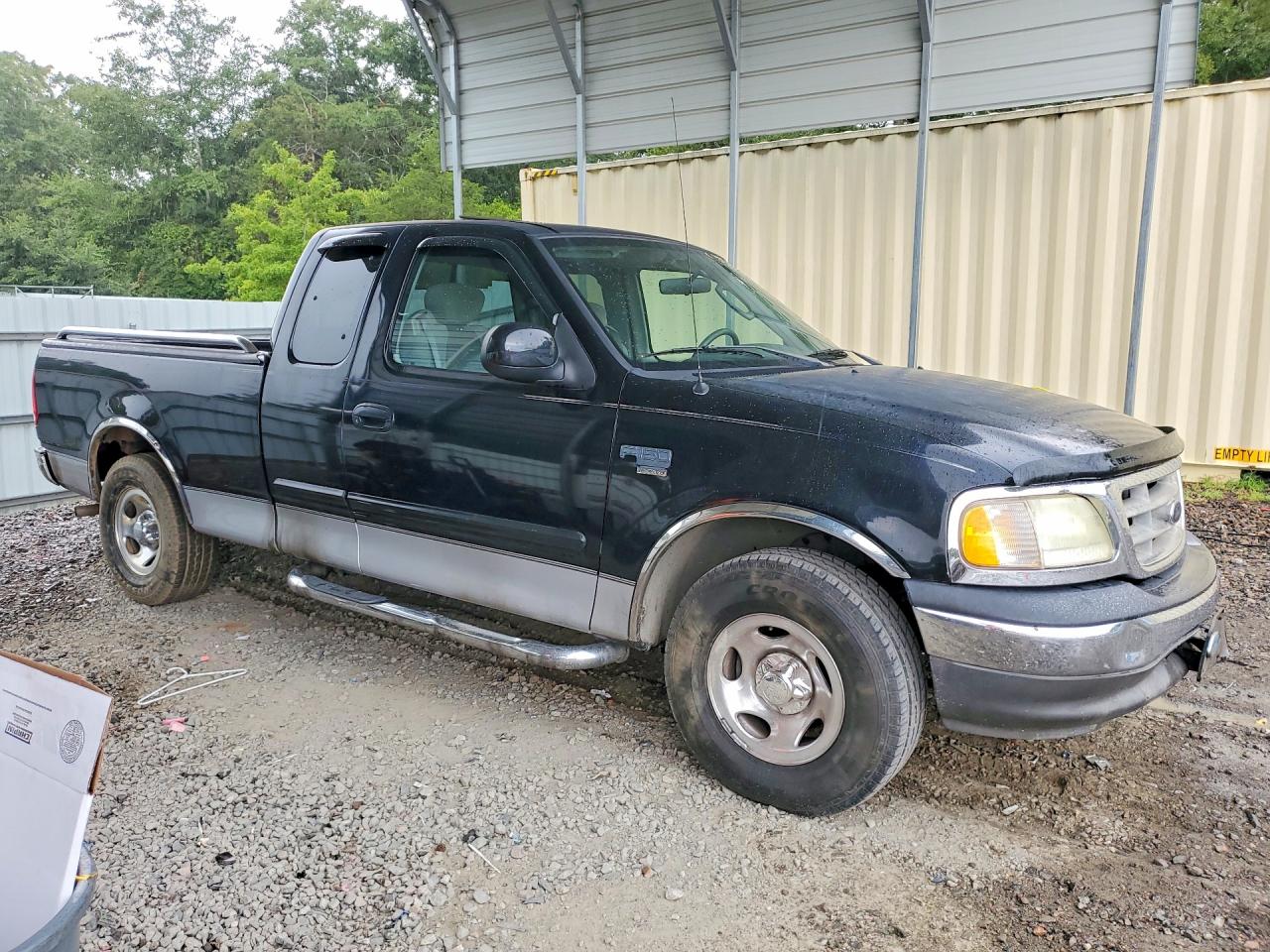 2003 Ford F150 Black vin: 1FTRX17W43NB29112