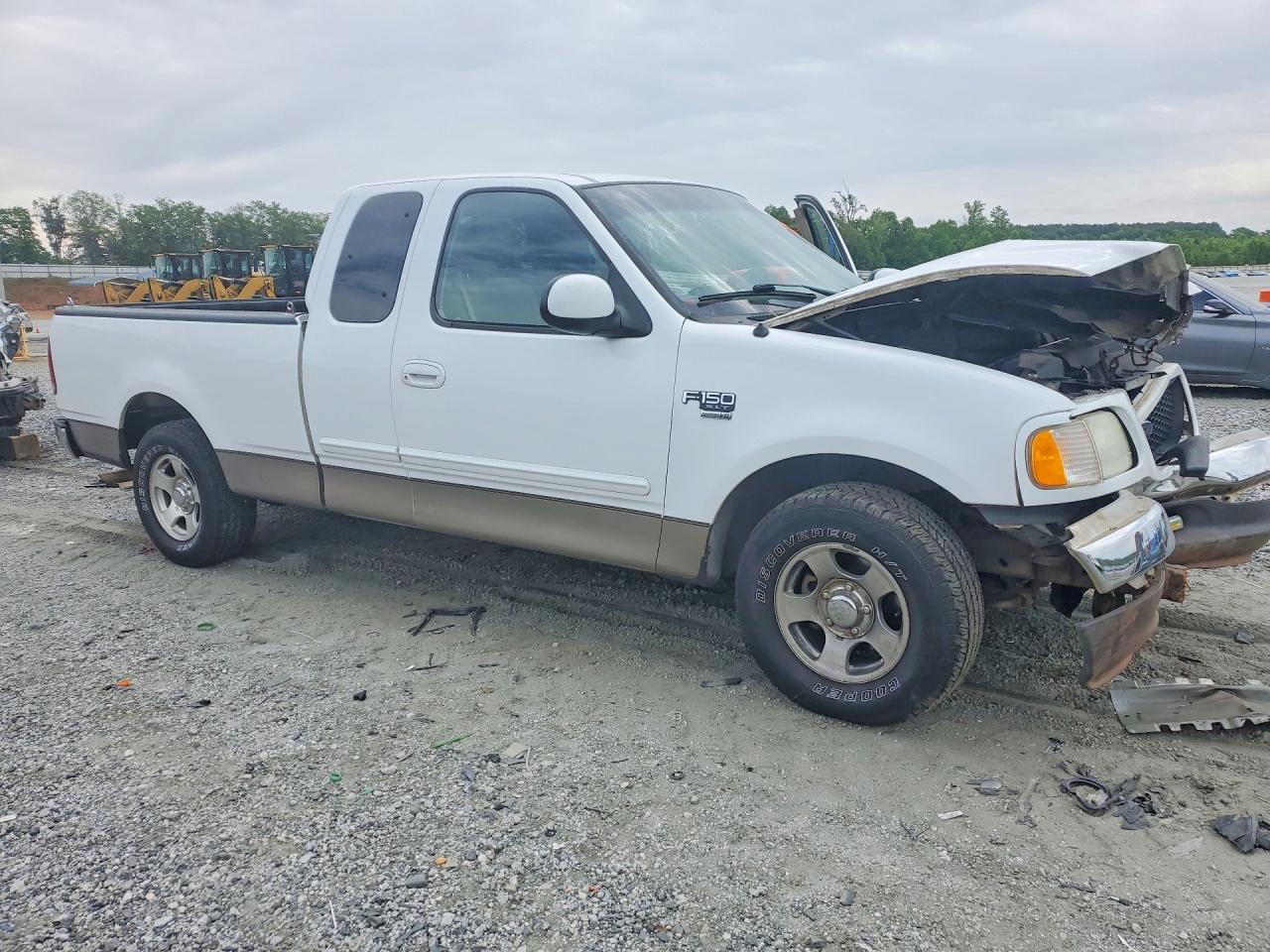 2002 Ford F150 Белый vin: 1FTRX17W52NA83207