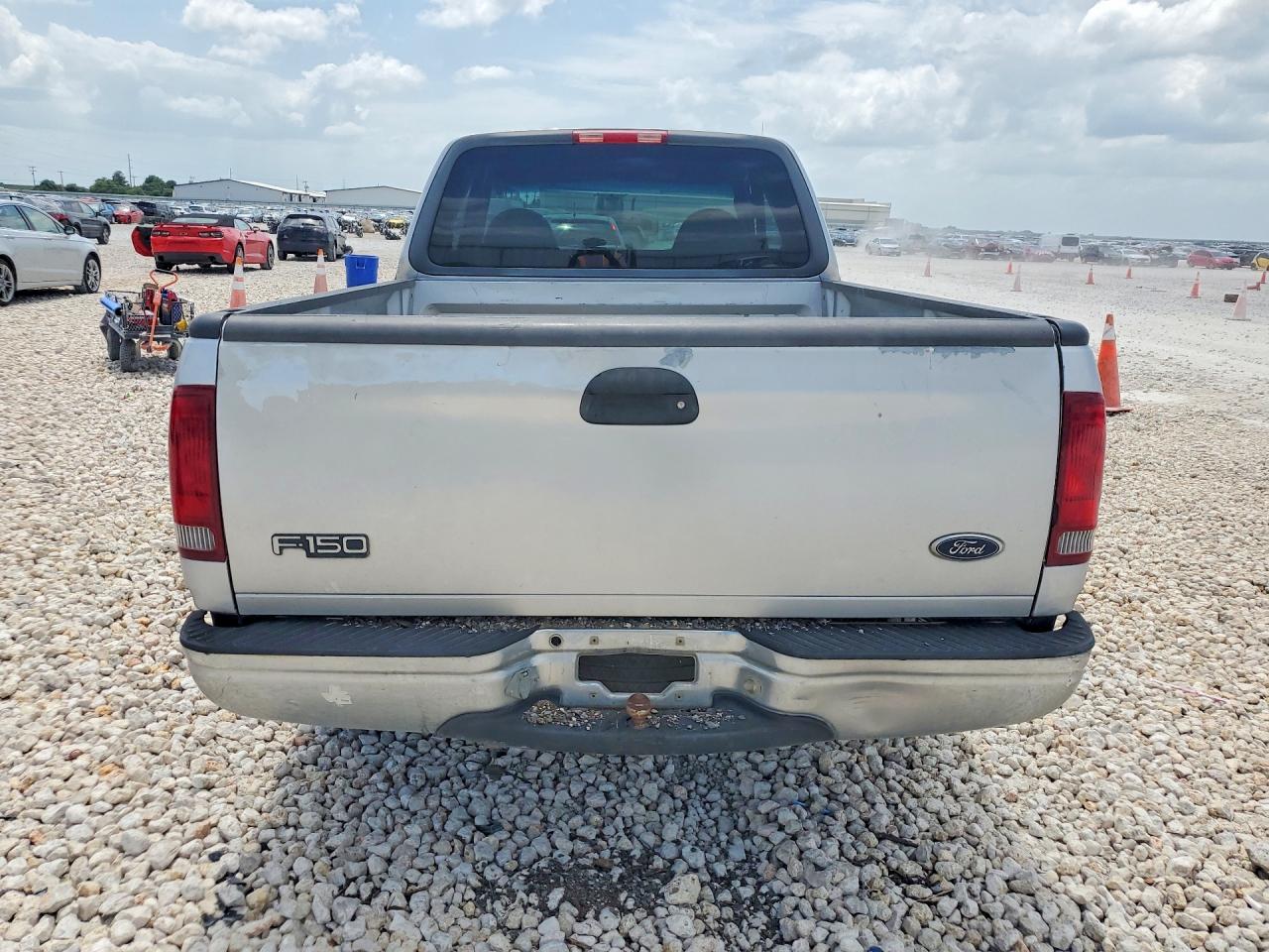 1999 Ford F150 Silver vin: 1FTRX17W5XKC11602