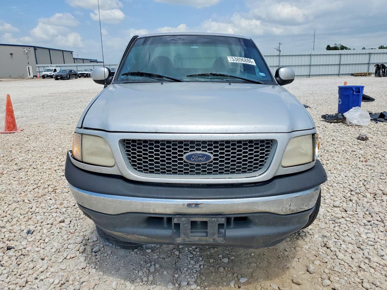 1999 Ford F150 Silver vin: 1FTRX17W5XKC11602