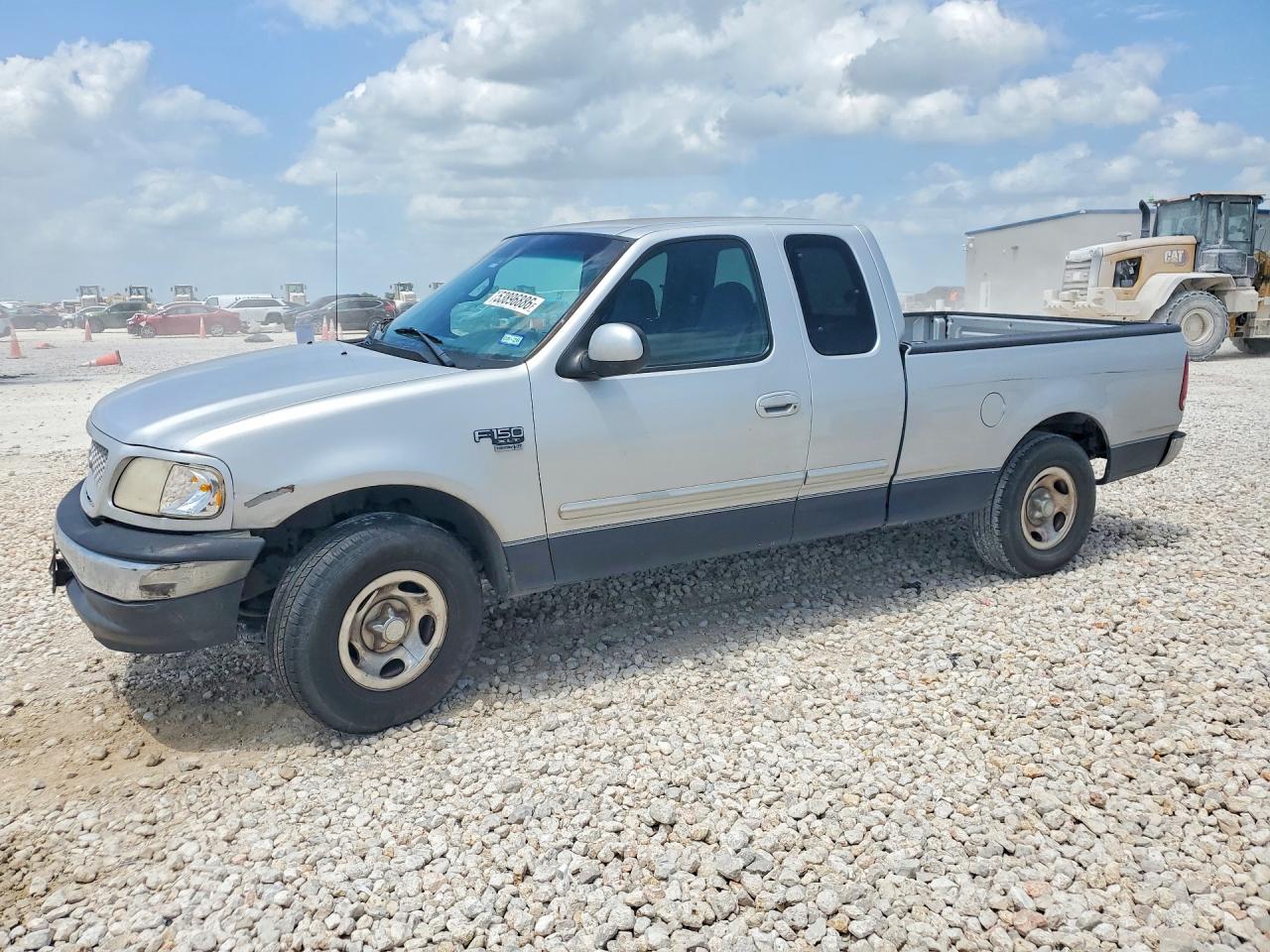 1999 Ford F150 Серебряный vin: 1FTRX17W5XKC11602