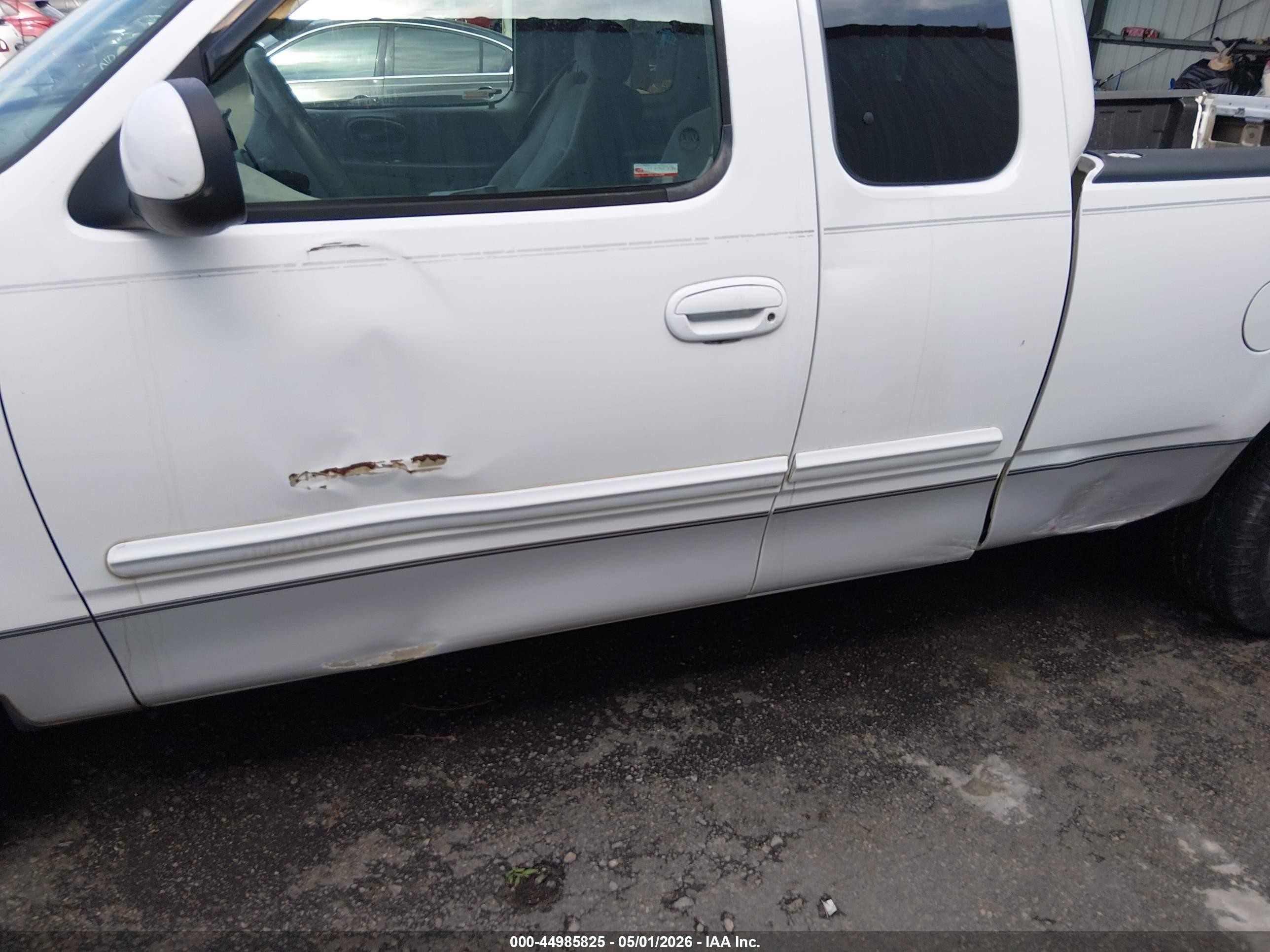 2002 Ford F-150 Lariat/xl/xlt White vin: 1FTRX17W62NB03707