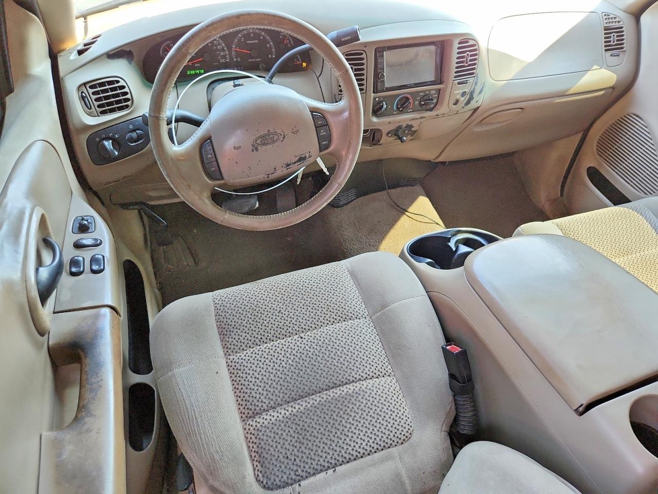 2002 Ford F150 Green vin: 1FTRX17W82KA59548