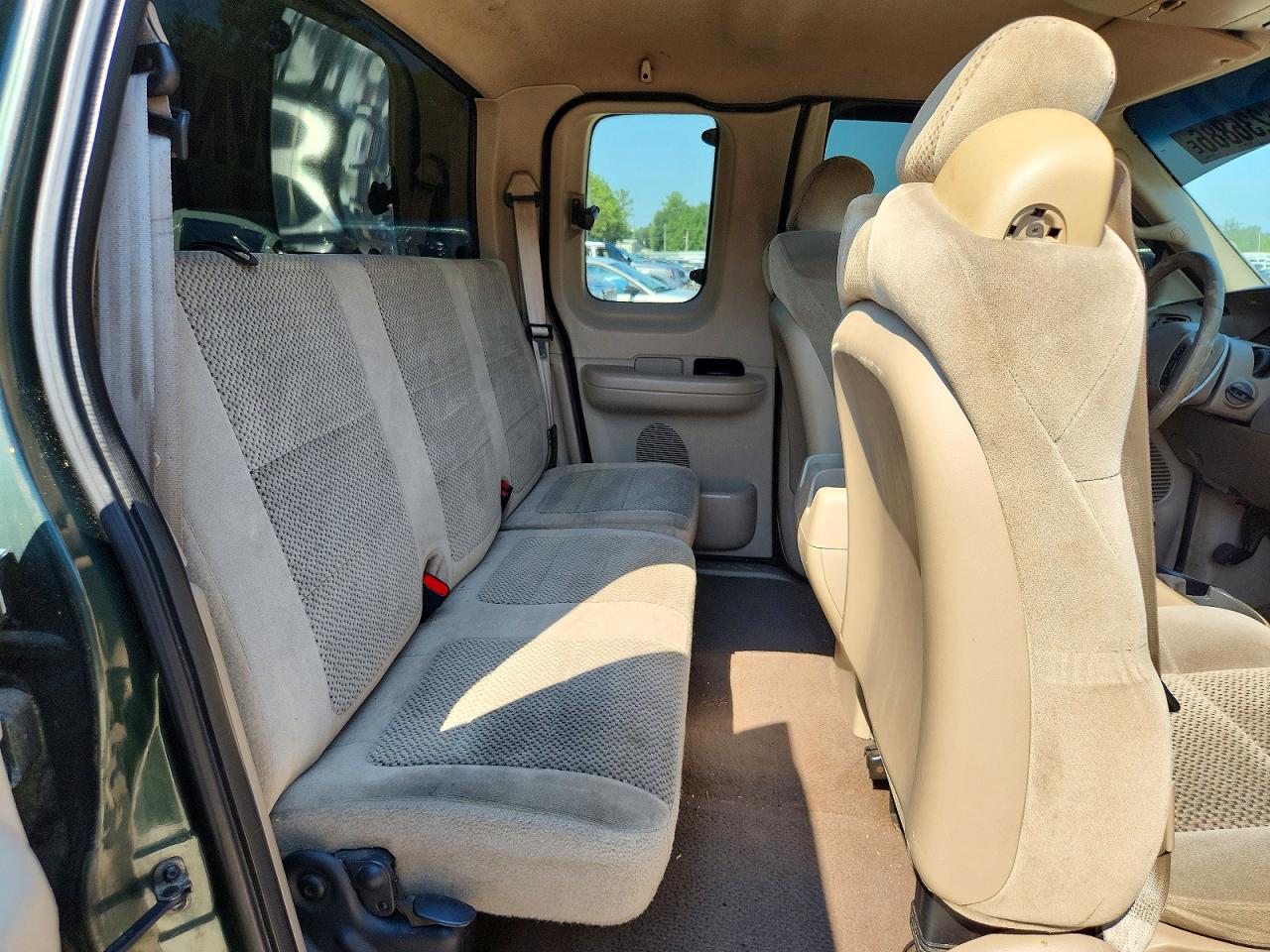 2002 Ford F150 Green vin: 1FTRX17W82KA59548