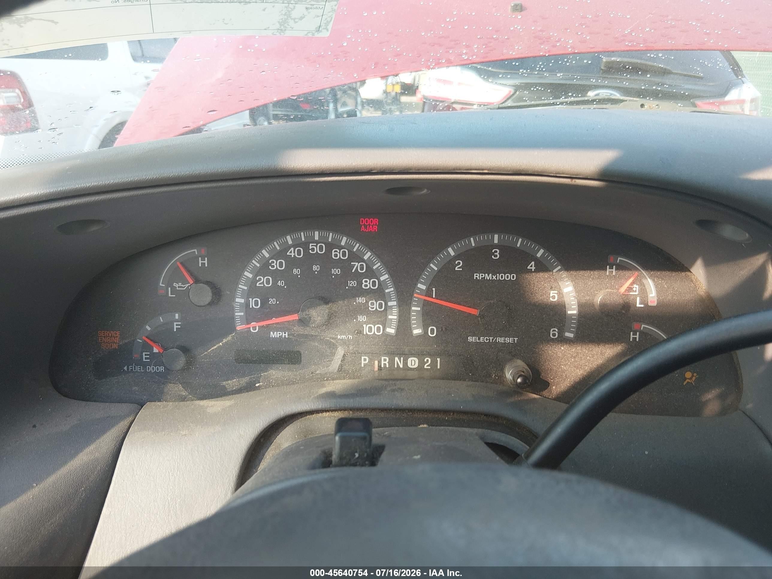 2002 Ford F-150 Lariat/xl/xlt Red vin: 1FTRX17W82KA94803