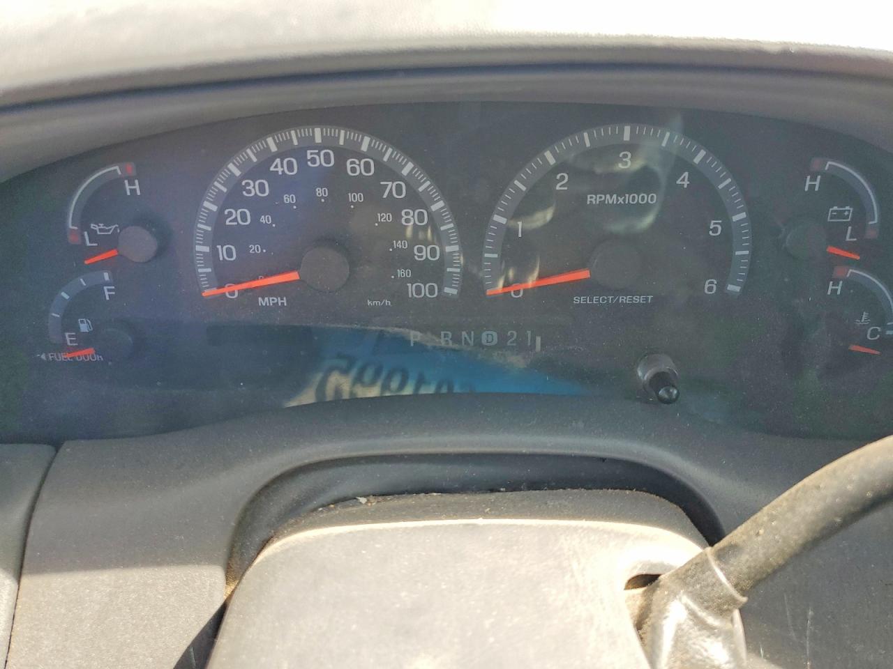 2002 Ford F150 Silver vin: 1FTRX17W82NA93021