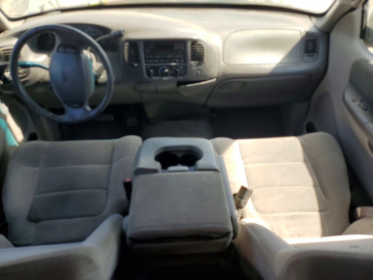 2002 Ford F150 Silver vin: 1FTRX17W82NA93021