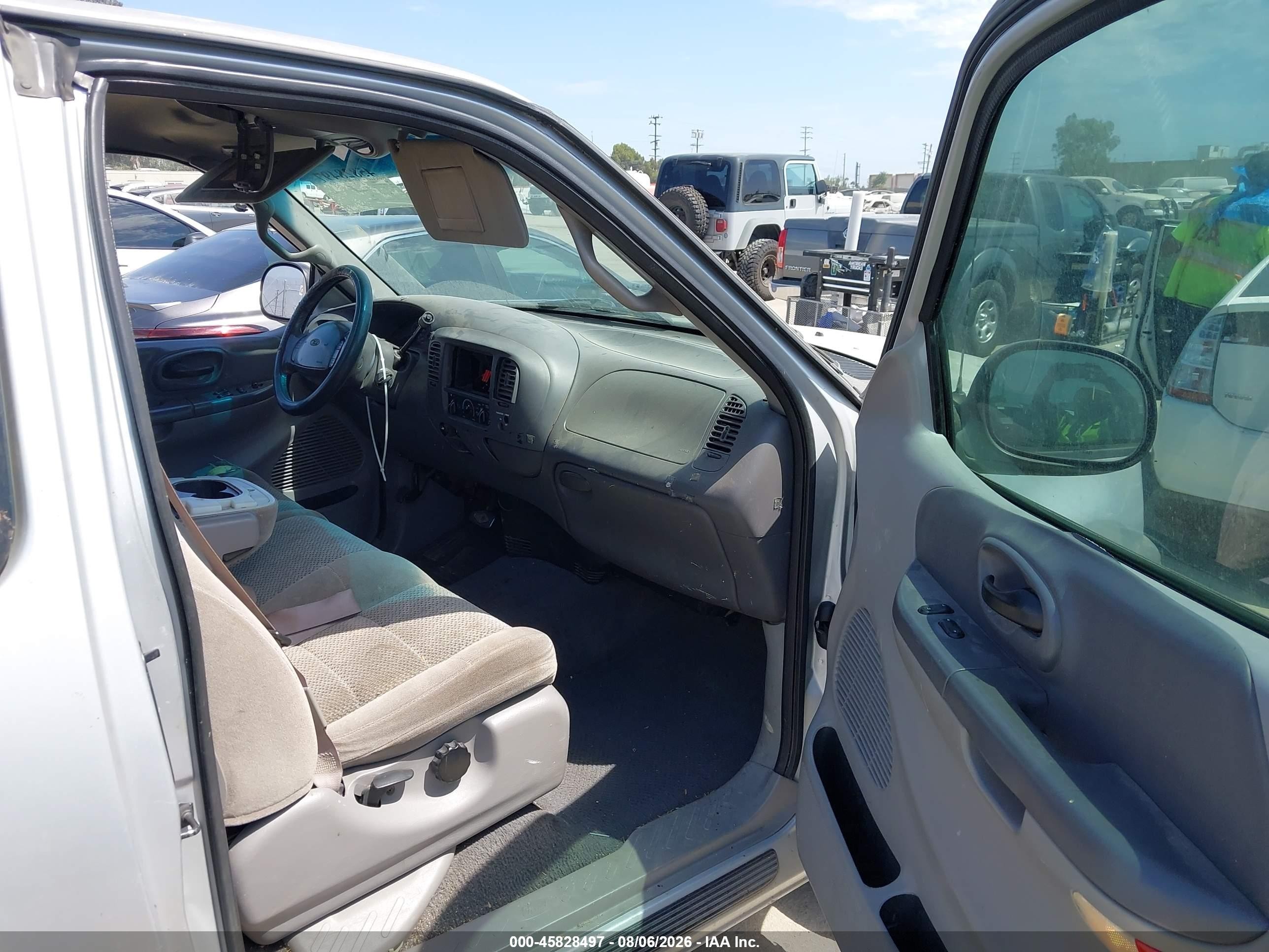 2001 Ford F-150 Lariat/xl/xlt Silver vin: 1FTRX17W91KF82639