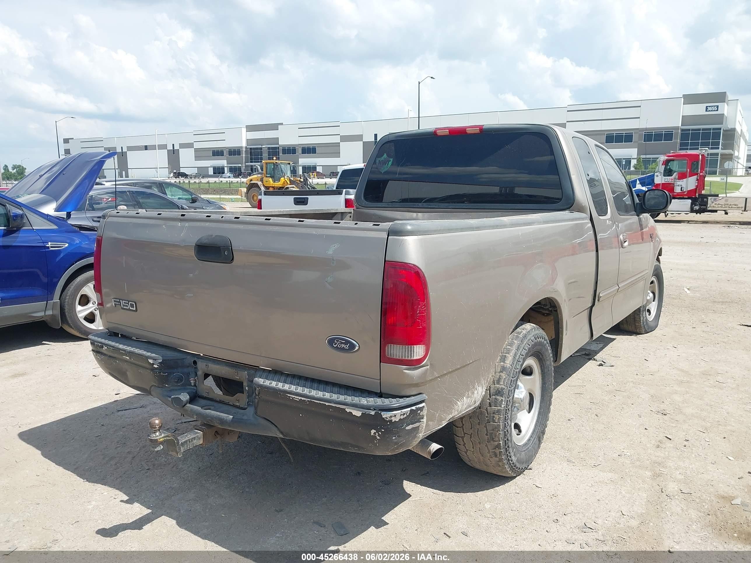 2002 Ford F-150 Lariat/xl/xlt Beige vin: 1FTRX17W92NB77347