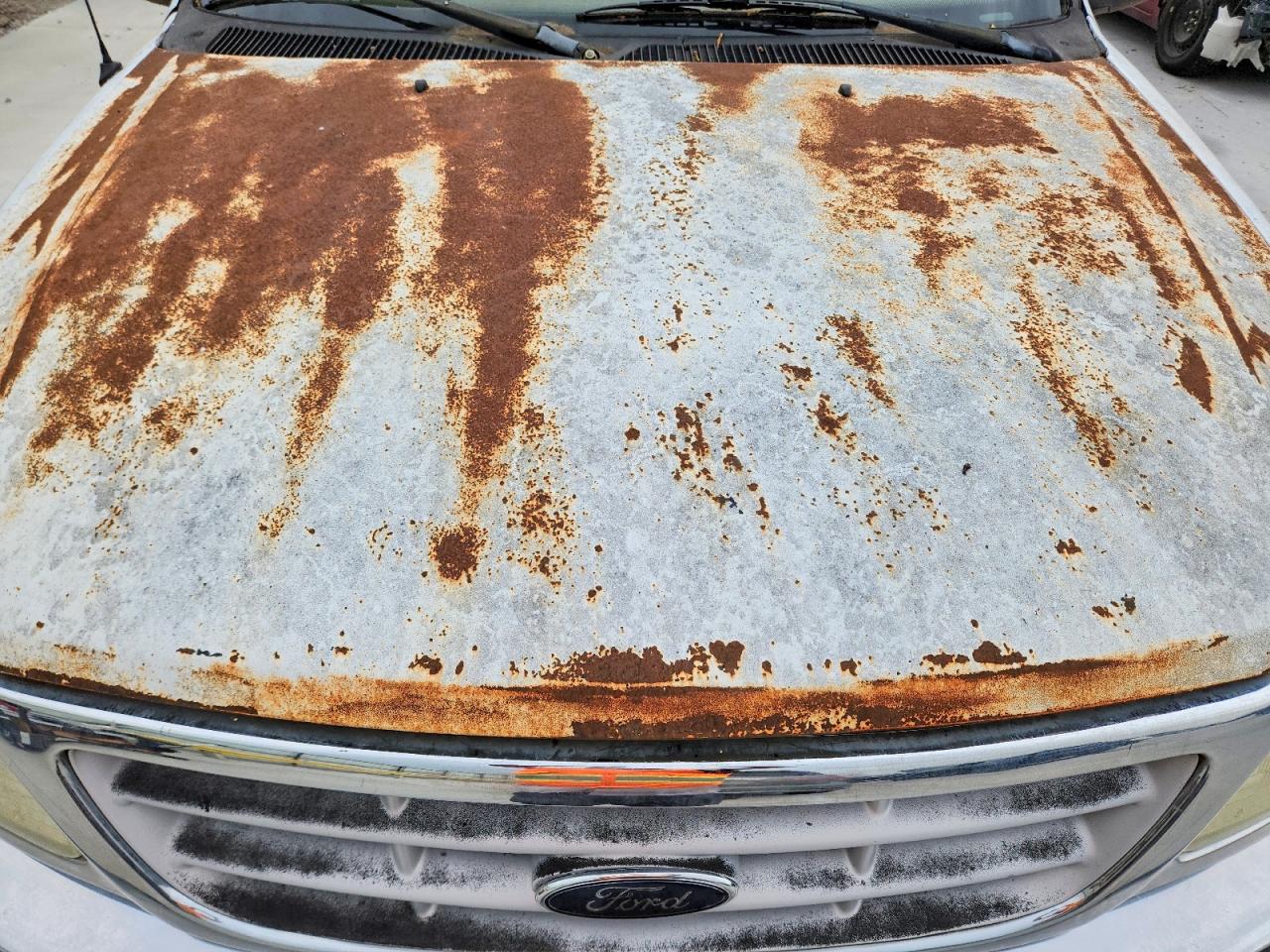 1999 Ford F150 White vin: 1FTRX17W9XKB78409