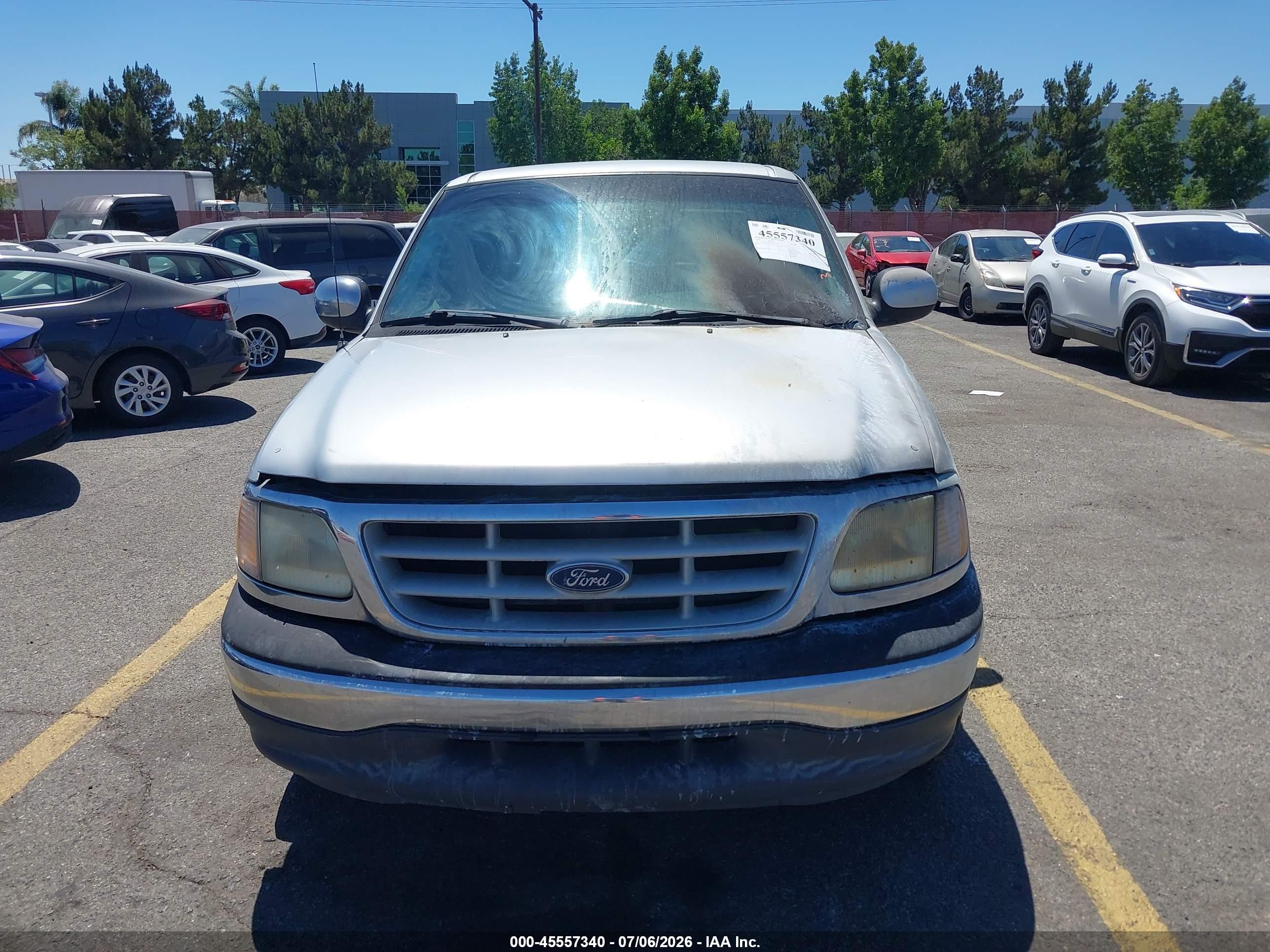 1999 Ford F-150 Lariat/work Series/xl/xlt Silver vin: 1FTRX17W9XKC17953