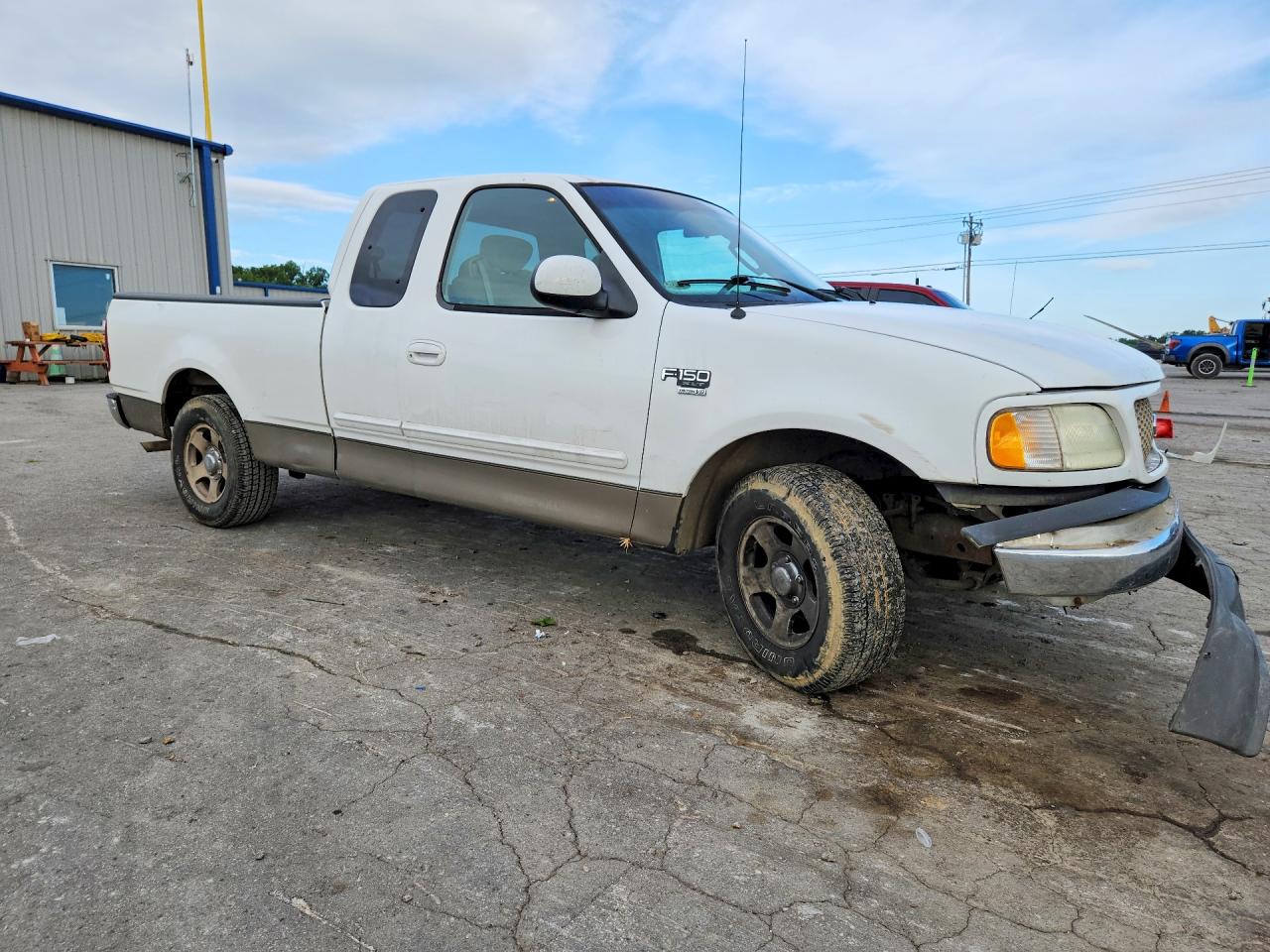 2002 Ford F150 White vin: 1FTRX17WX2NB27282