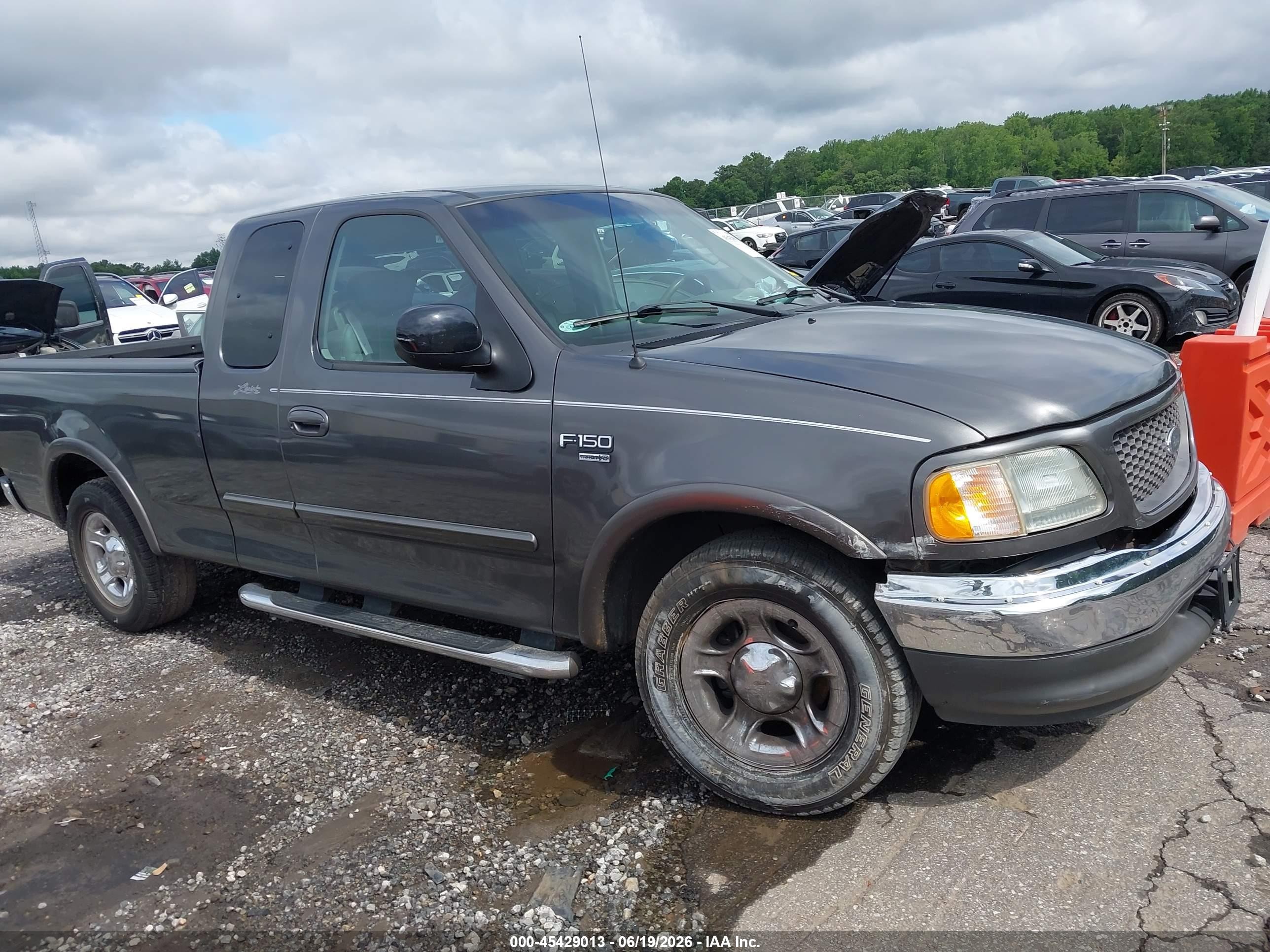 1FTRX17WX2NB55261