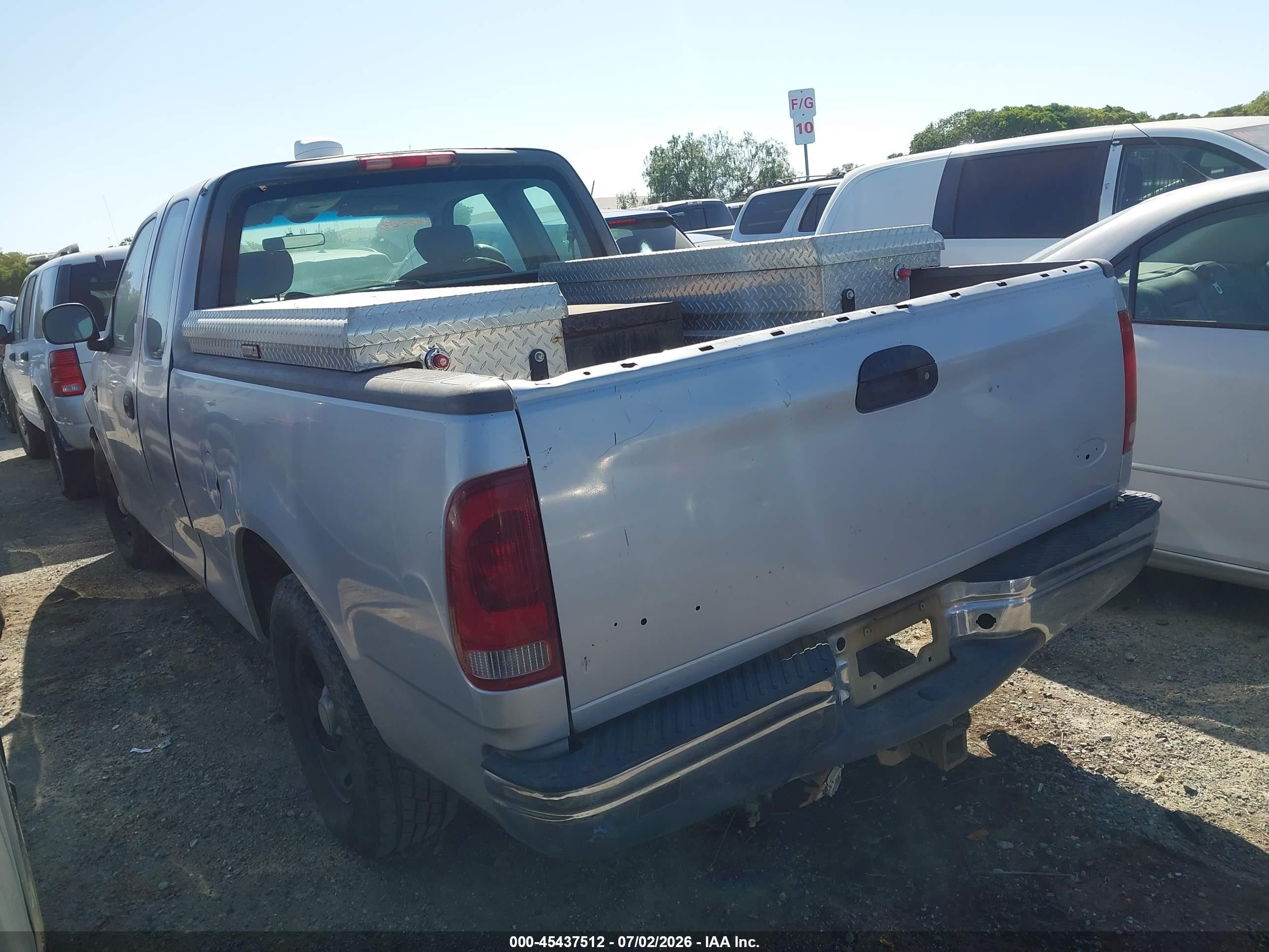 2003 Ford F-150 Lariat/xl/xlt Серый vin: 1FTRX17WX3NB63460