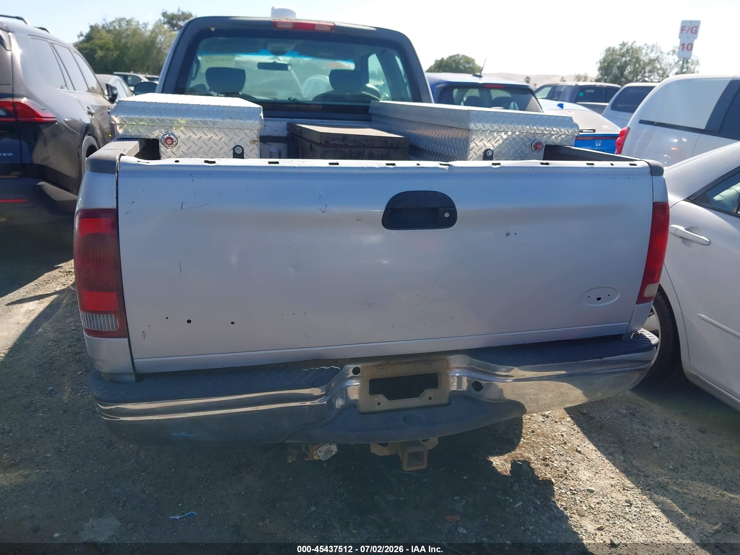 2003 Ford F-150 Lariat/xl/xlt Серый vin: 1FTRX17WX3NB63460