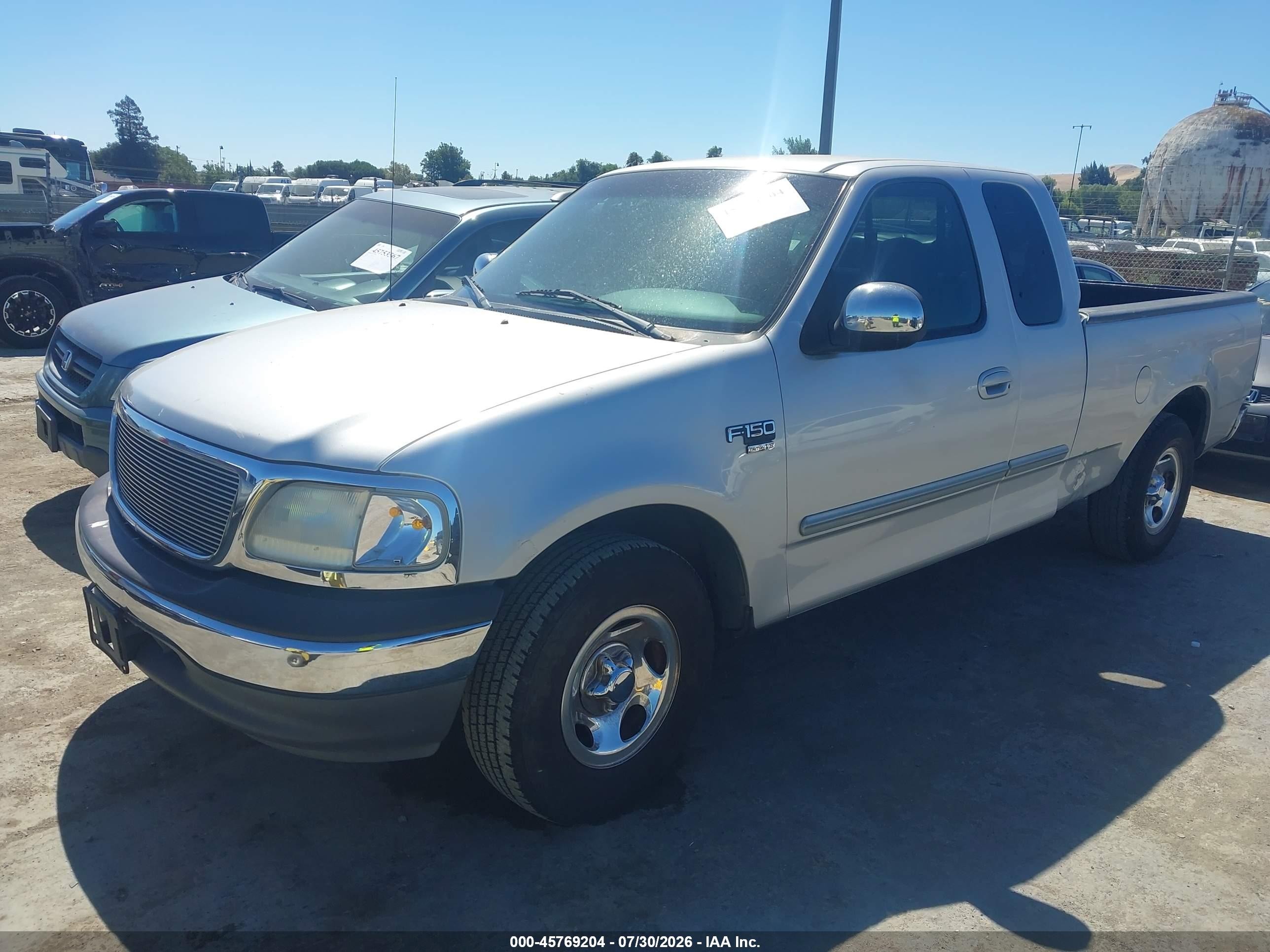2000 Ford F-150 Lariat/work Series/xl/xlt Gray vin: 1FTRX17WXYKA29055