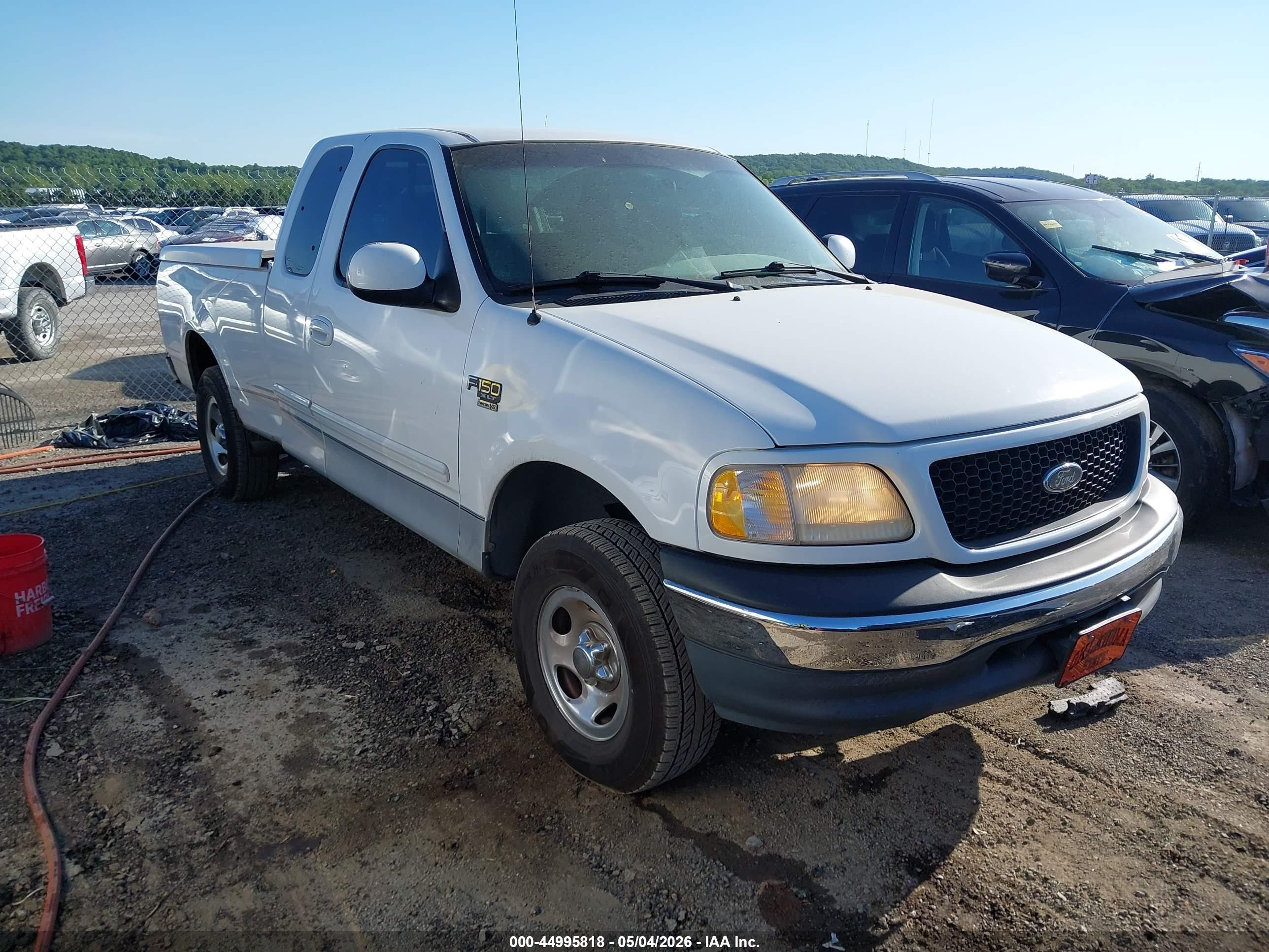 2000 Ford F-150 Lariat/work Series/xl/xlt White vin: 1FTRX17WXYKA55087