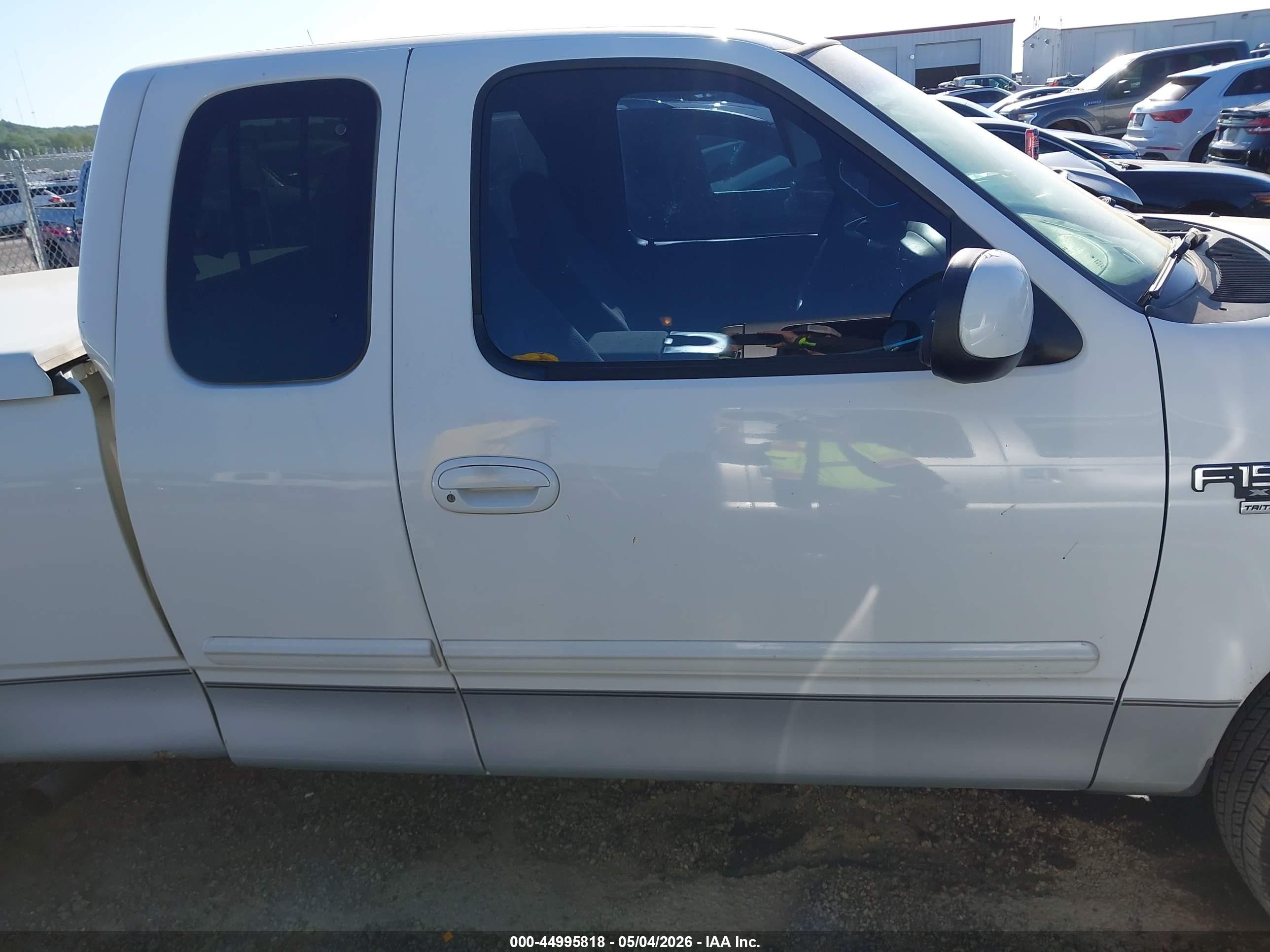 2000 Ford F-150 Lariat/work Series/xl/xlt White vin: 1FTRX17WXYKA55087