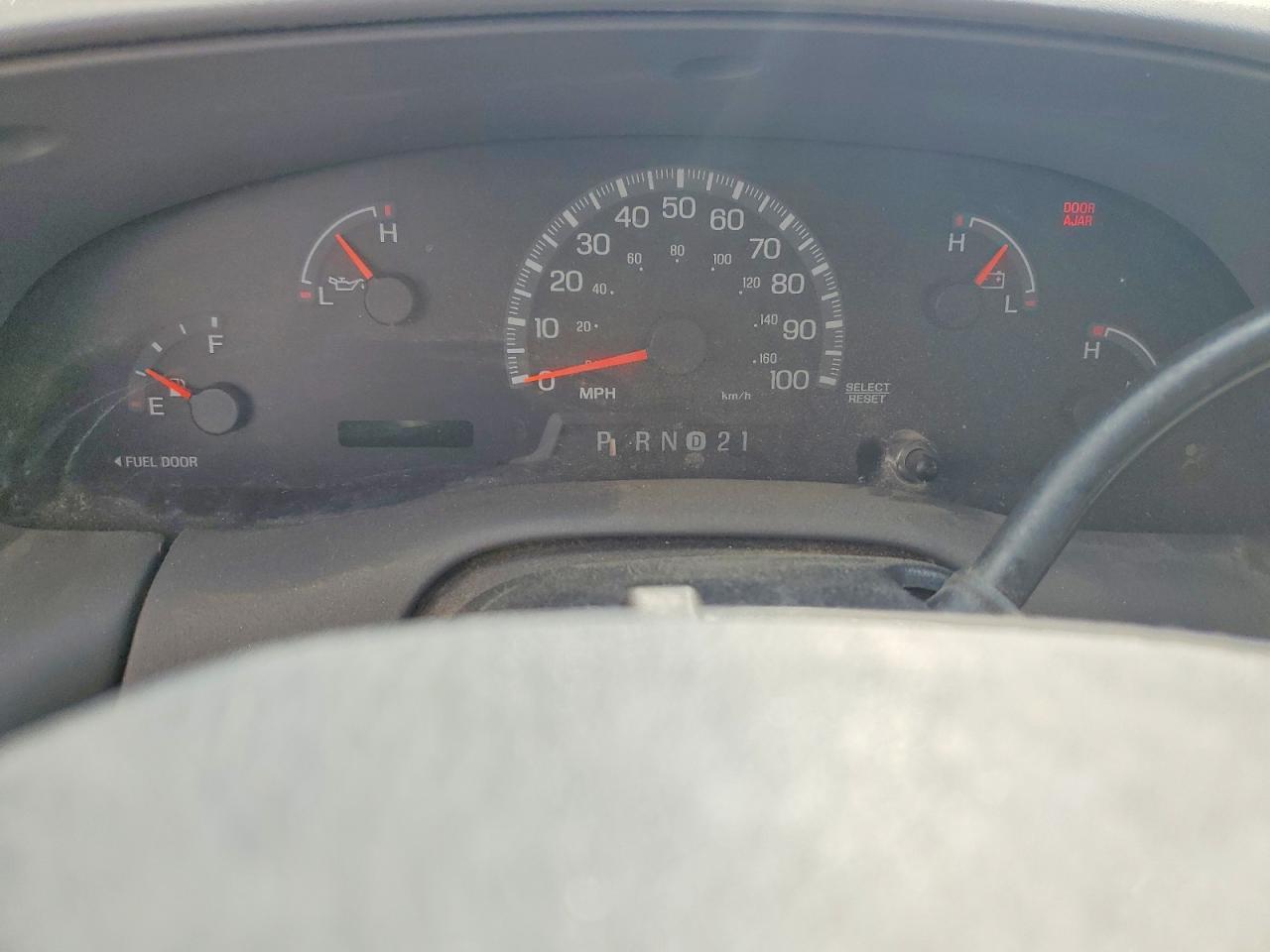 2000 Ford F150 Белый vin: 1FTRX17WXYNA79484