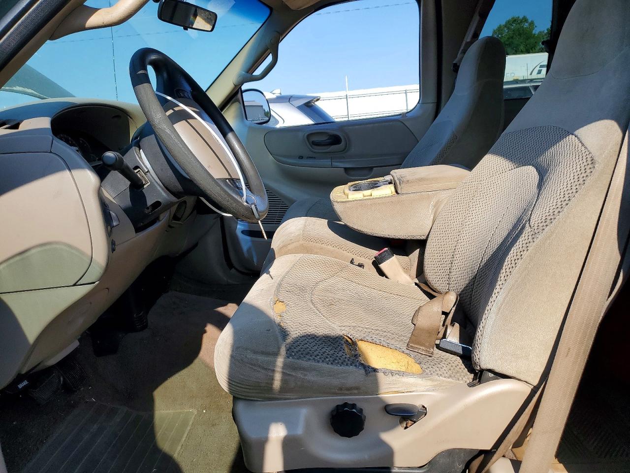 2001 Ford F150 Green vin: 1FTRX18L01KF00012