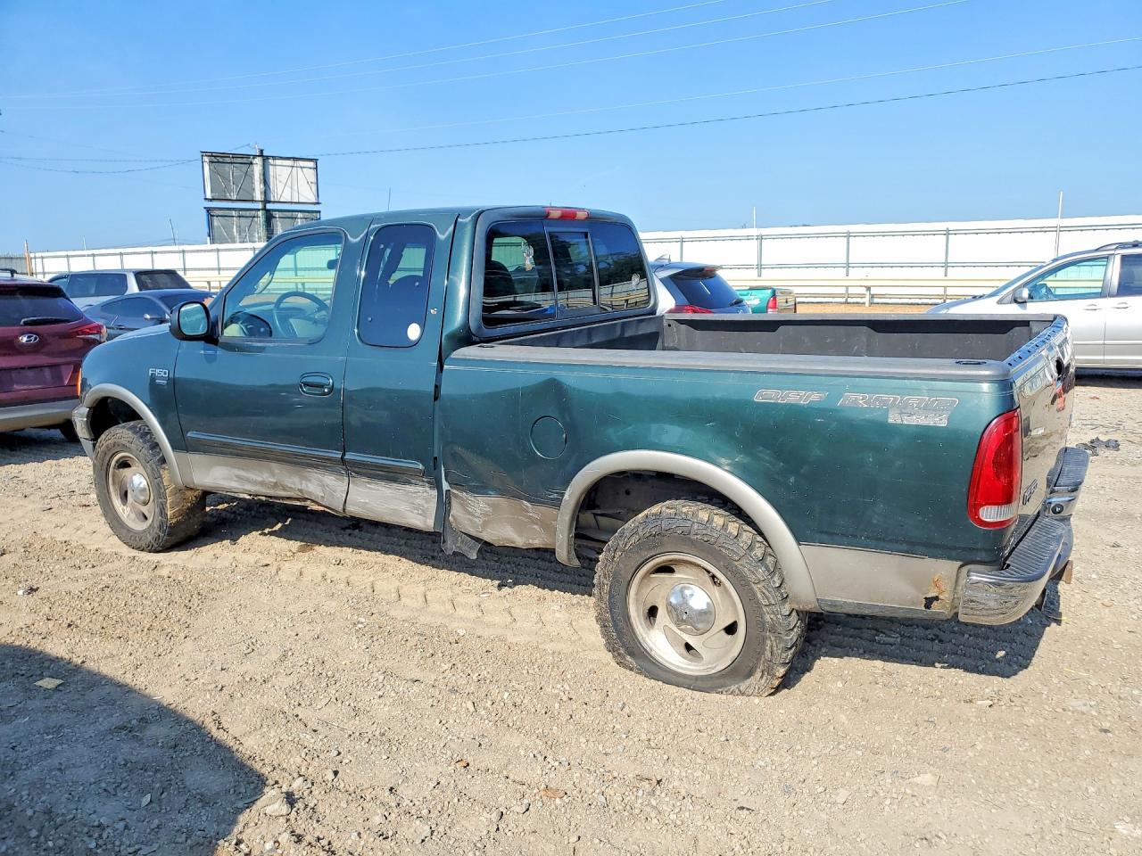 2001 Ford F150 Green vin: 1FTRX18L01KF00012