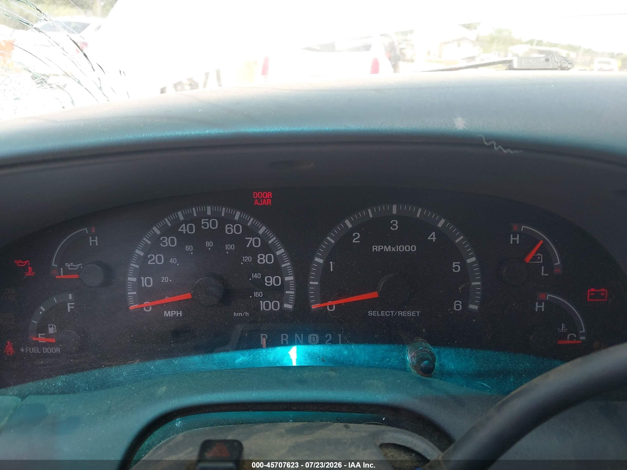 2001 Ford F-150 Lariat/xl/xlt Silver vin: 1FTRX18L01NA19045