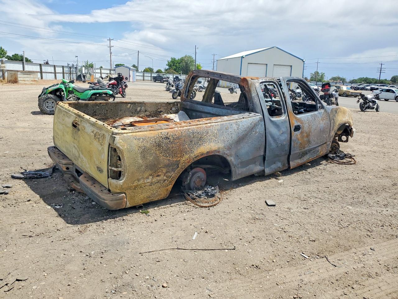 2001 Ford F150 Burn vin: 1FTRX18L01NA31390