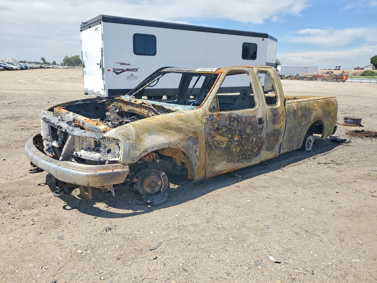 2001 Ford F150 Burn vin: 1FTRX18L01NA31390