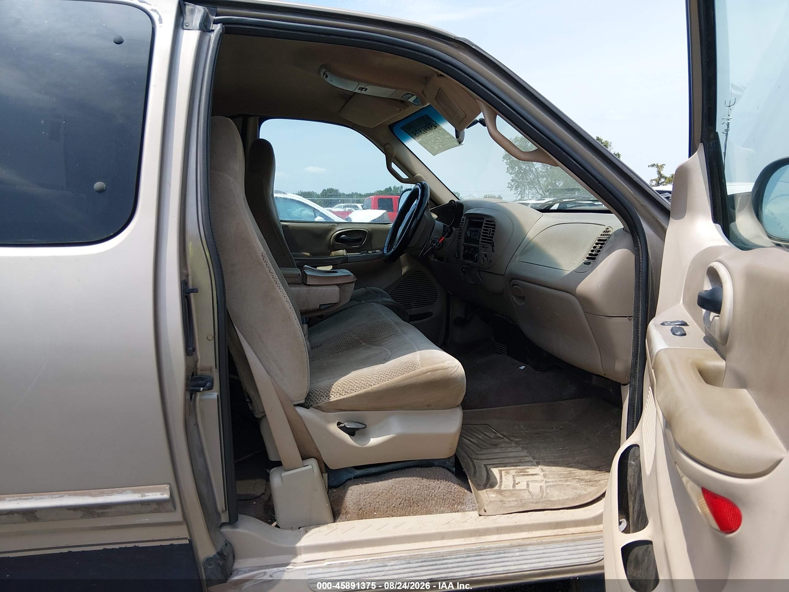 2001 Ford F-150 Lariat/xl/xlt Tan vin: 1FTRX18L01NA37092