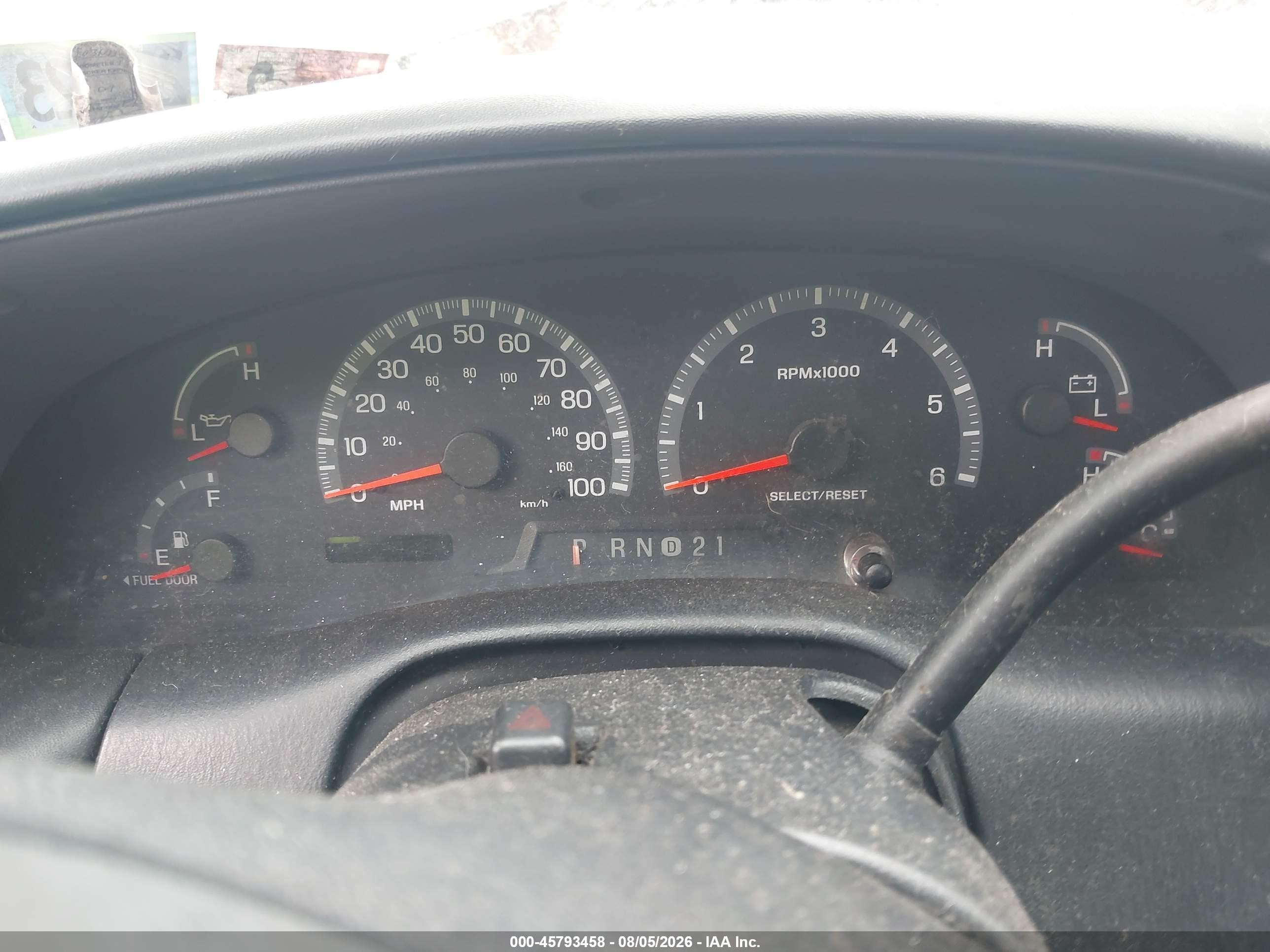 2003 Ford F-150 Lariat/xl/xlt Red vin: 1FTRX18L03NA54364