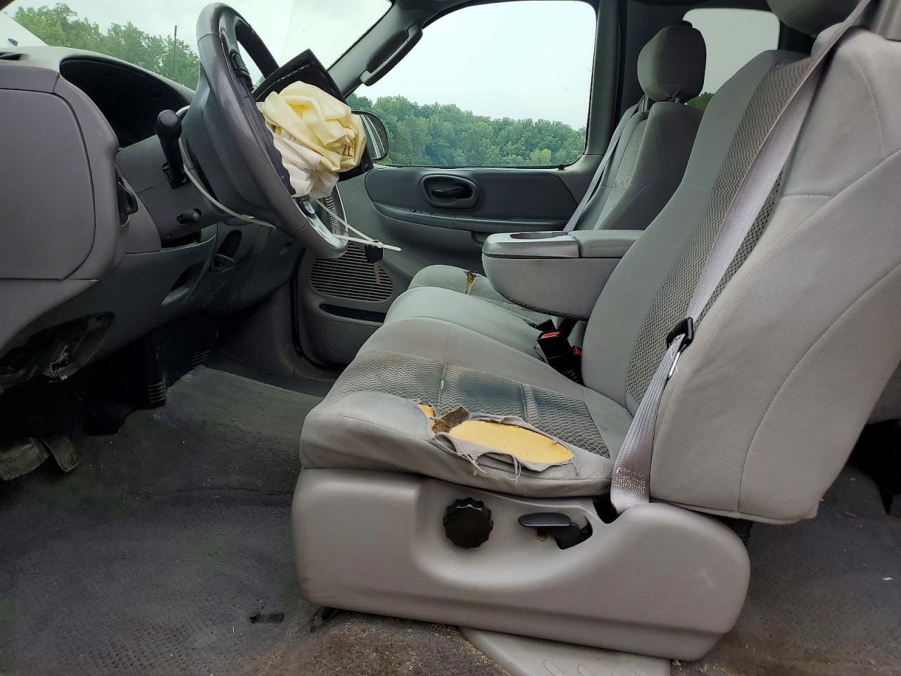 2003 Ford F150 Gray vin: 1FTRX18L03NA92385