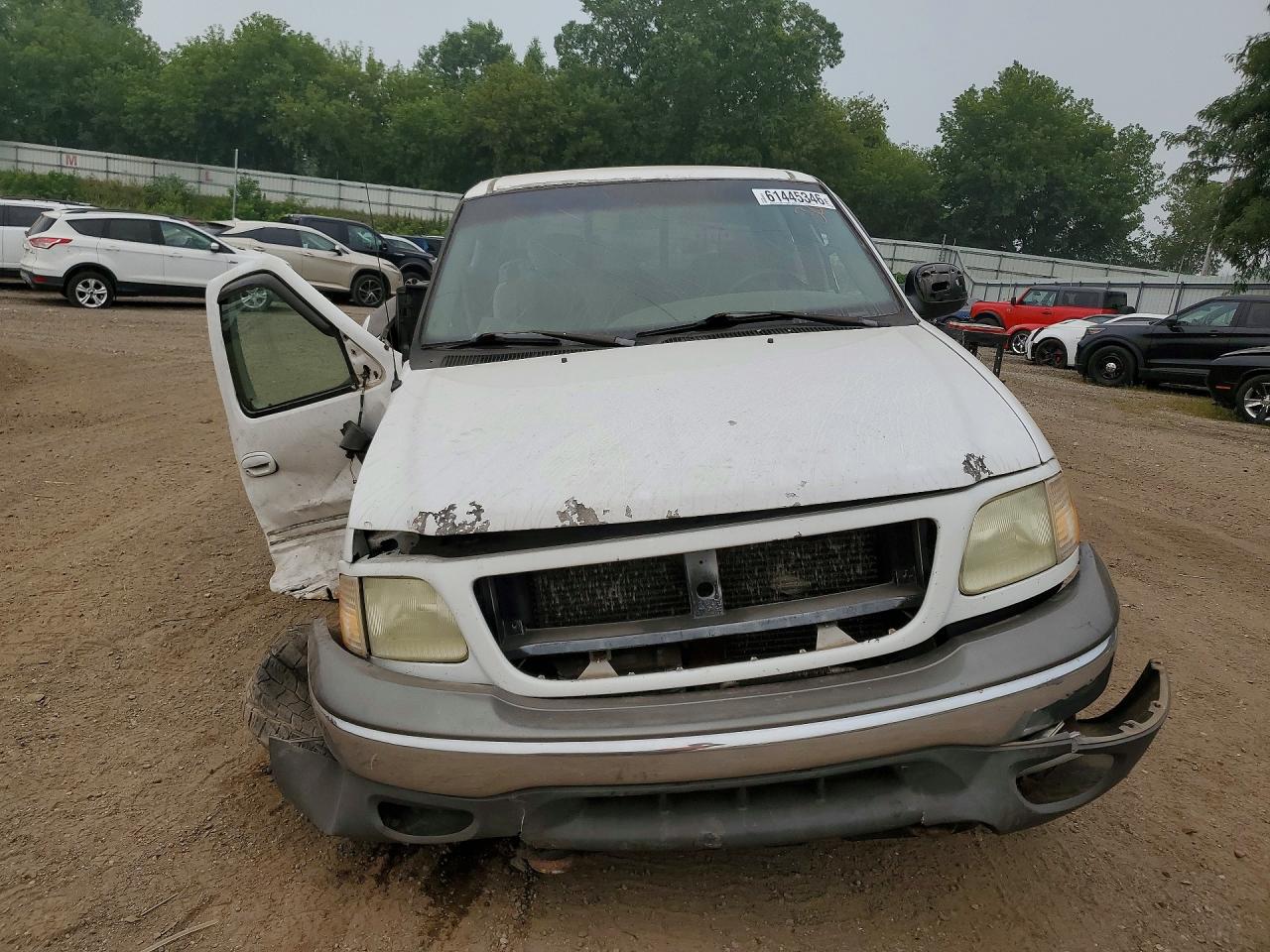 2003 Ford F150 White vin: 1FTRX18L03NB42928