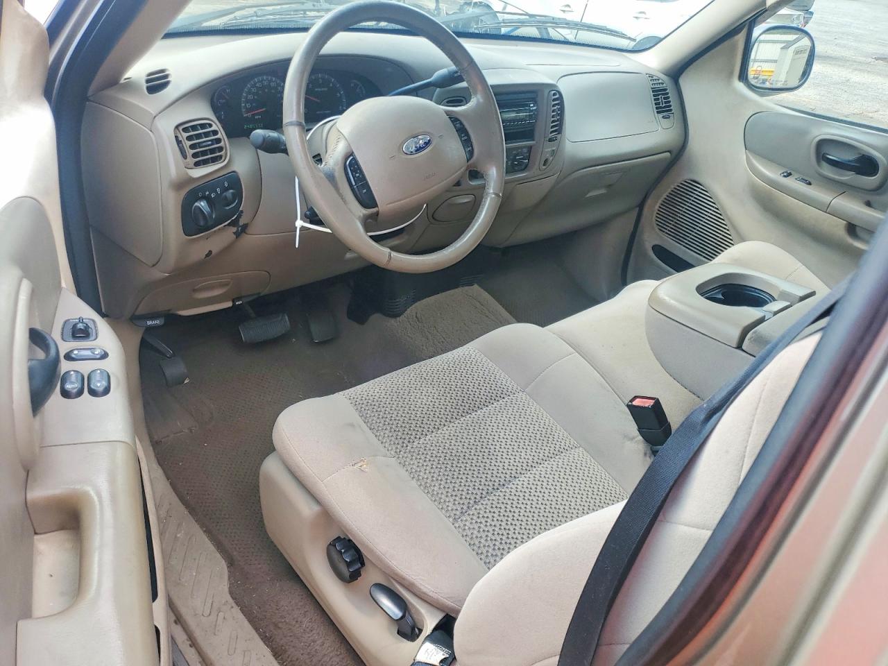2003 Ford F150 Gold vin: 1FTRX18L03NB76660