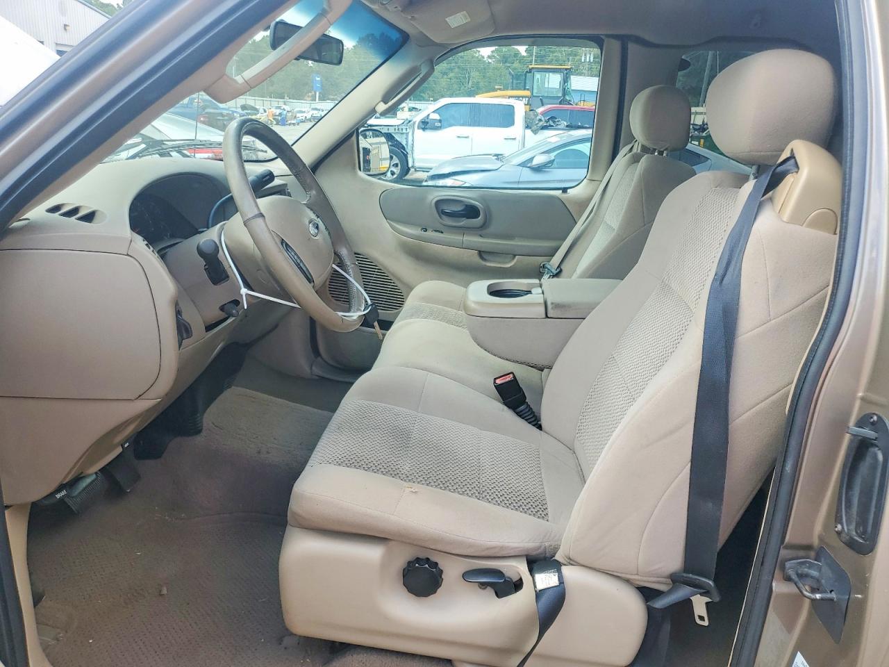2003 Ford F150 Gold vin: 1FTRX18L03NB76660