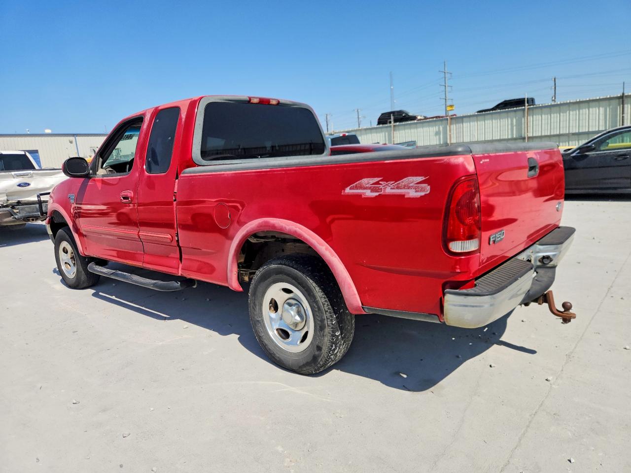 1999 Ford F150 Red vin: 1FTRX18L0XKB98343