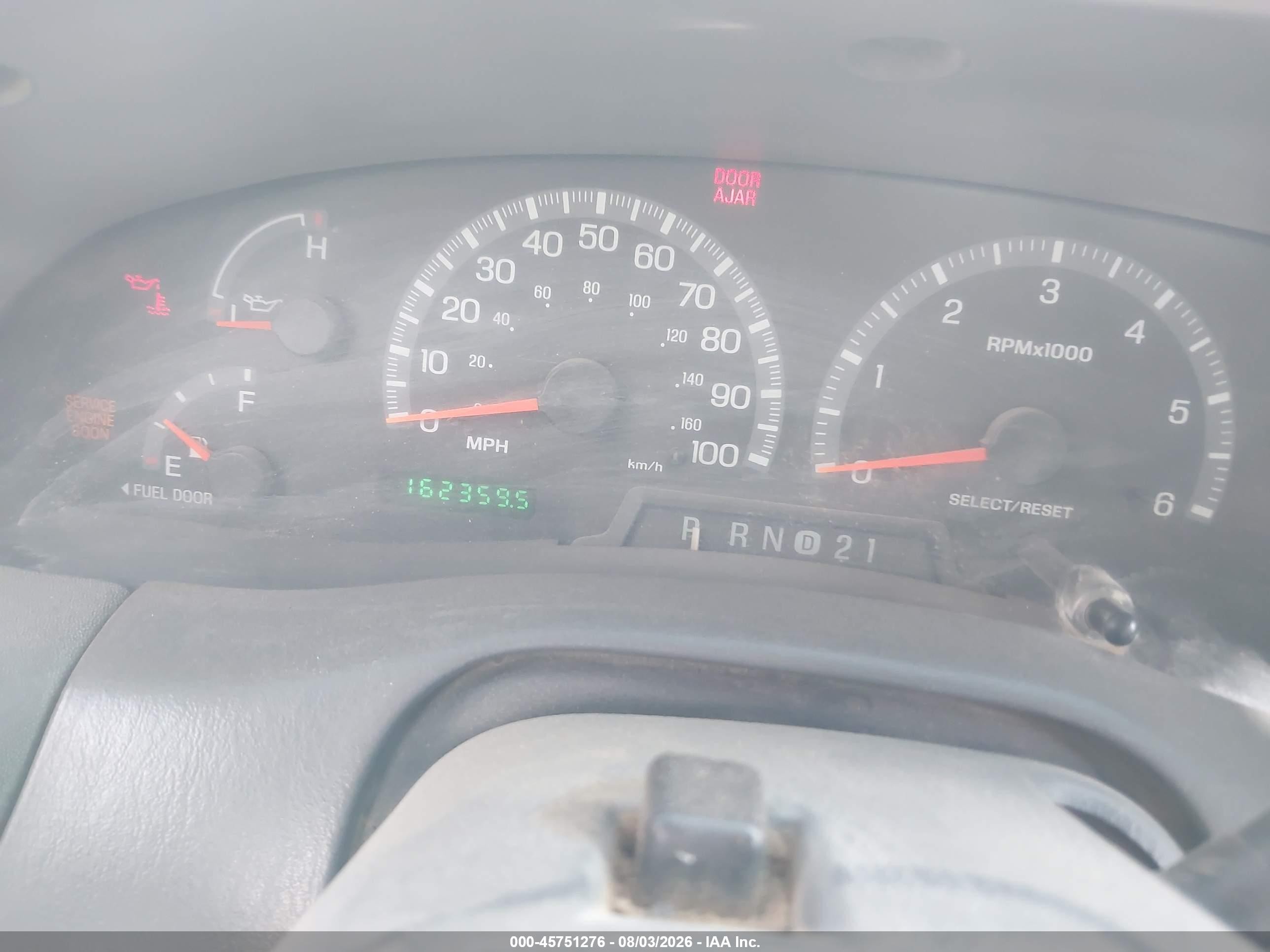 2001 Ford F-150 Lariat/xl/xlt White vin: 1FTRX18L11KA53318
