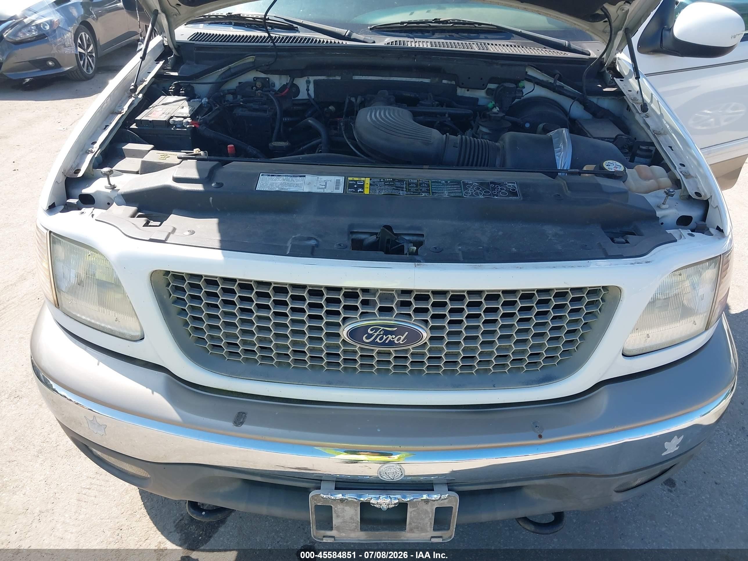 2001 Ford F-150 Lariat/xl/xlt White vin: 1FTRX18L11NB06582