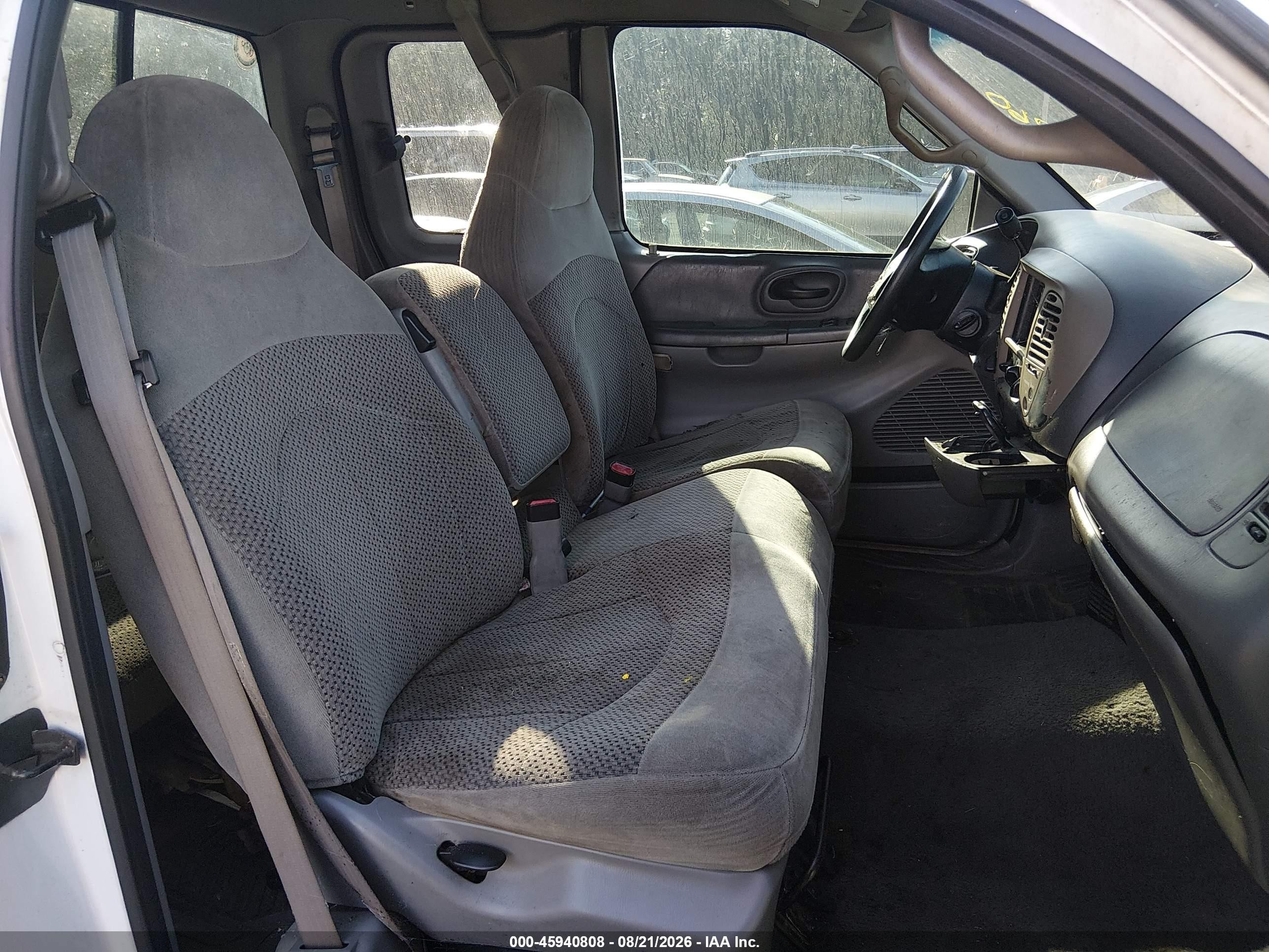 2000 Ford F-150 Lariat/work Series/xl/xlt White vin: 1FTRX18L1YNB79106